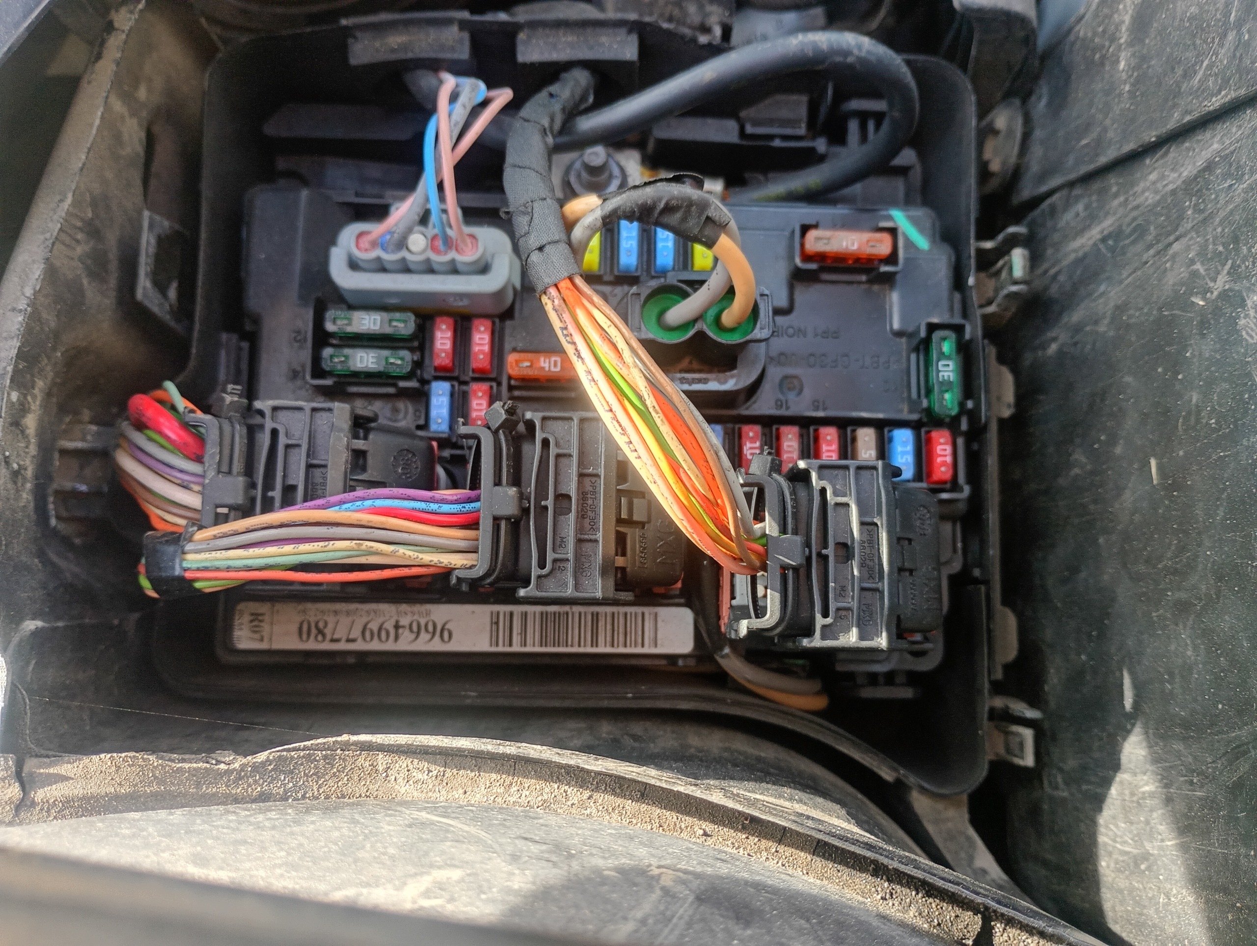 module BSM fuse box Peugeot 207 06-13 OE 9664997780