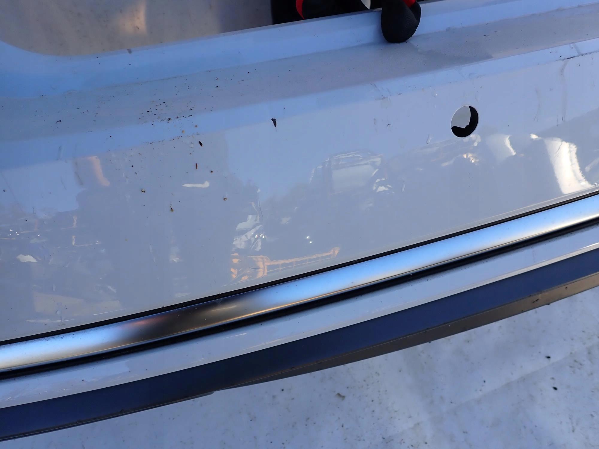 AUDI A4 B9 8W KOMBI S-LINE 15-19 bumper rear part 4XPDC