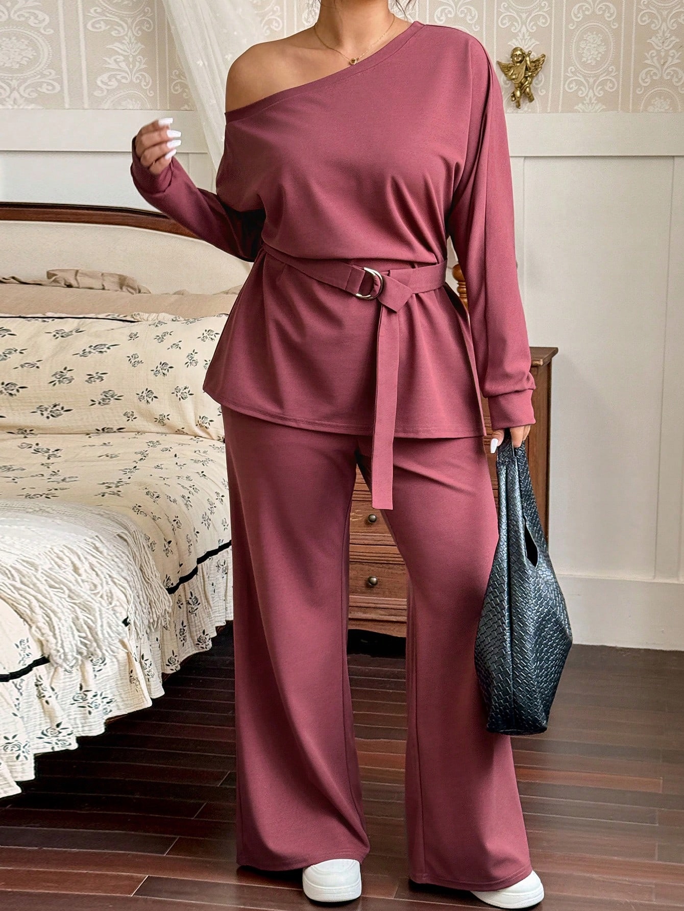 Dámský Elegantní Volný Fialový Komplet S Popruhem Na Rameno Shein XL 42