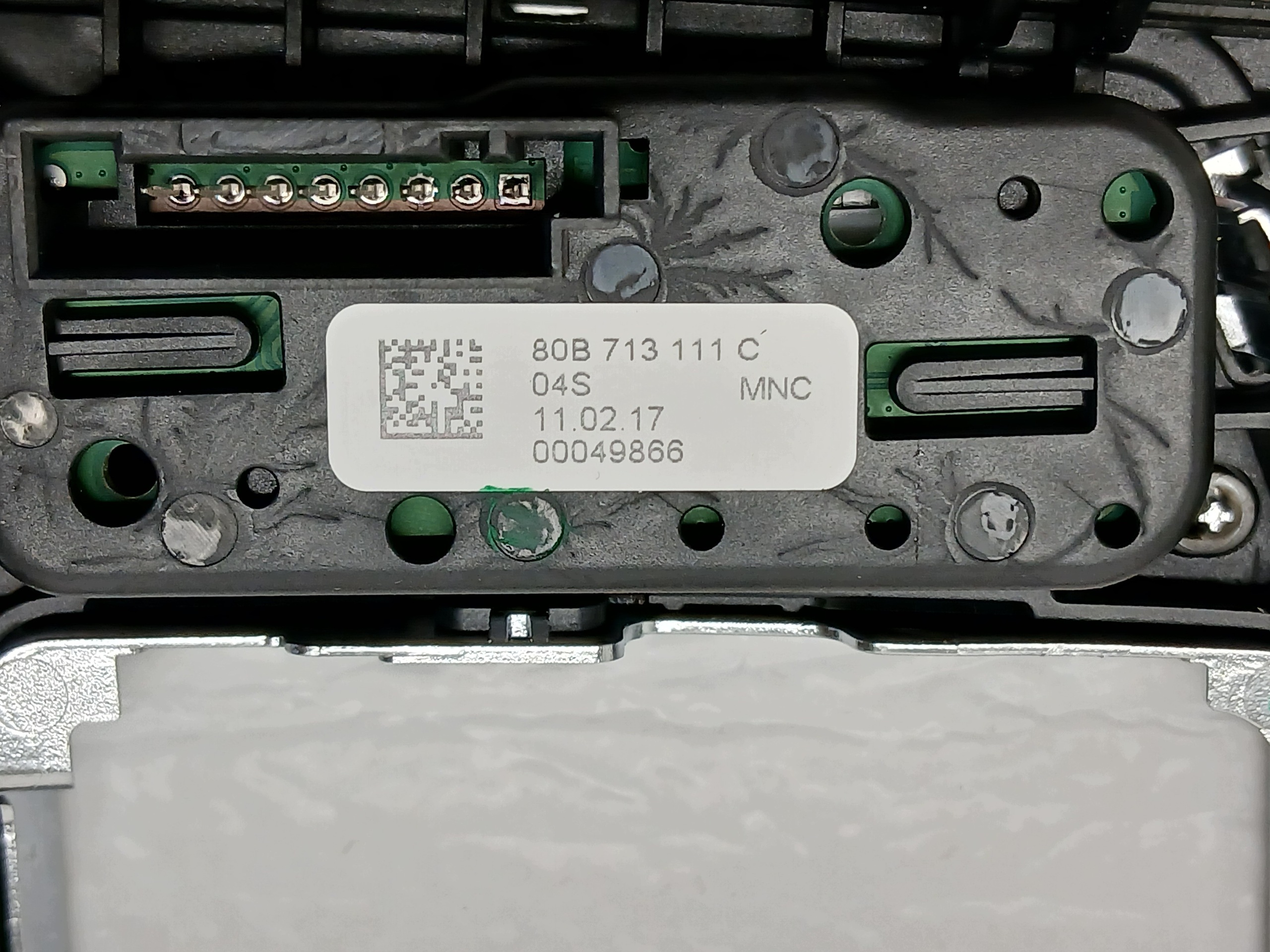 AUDI Q5 80A châssis PANELU mécanisme levier vitesse engrenage 80B713111C