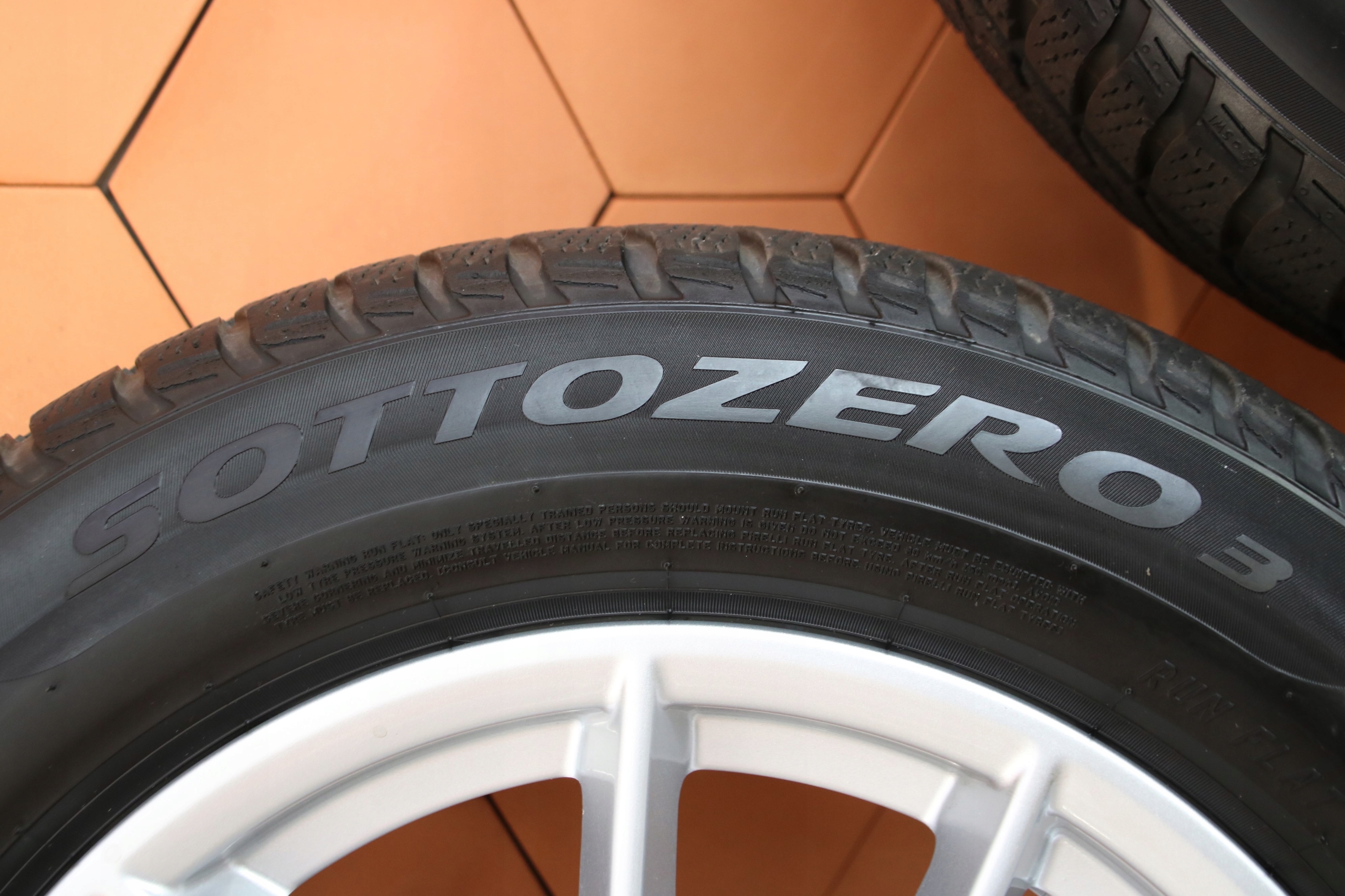 BMW G20 G21 wheels discs aluminium tyres winter PIRELLI 16"