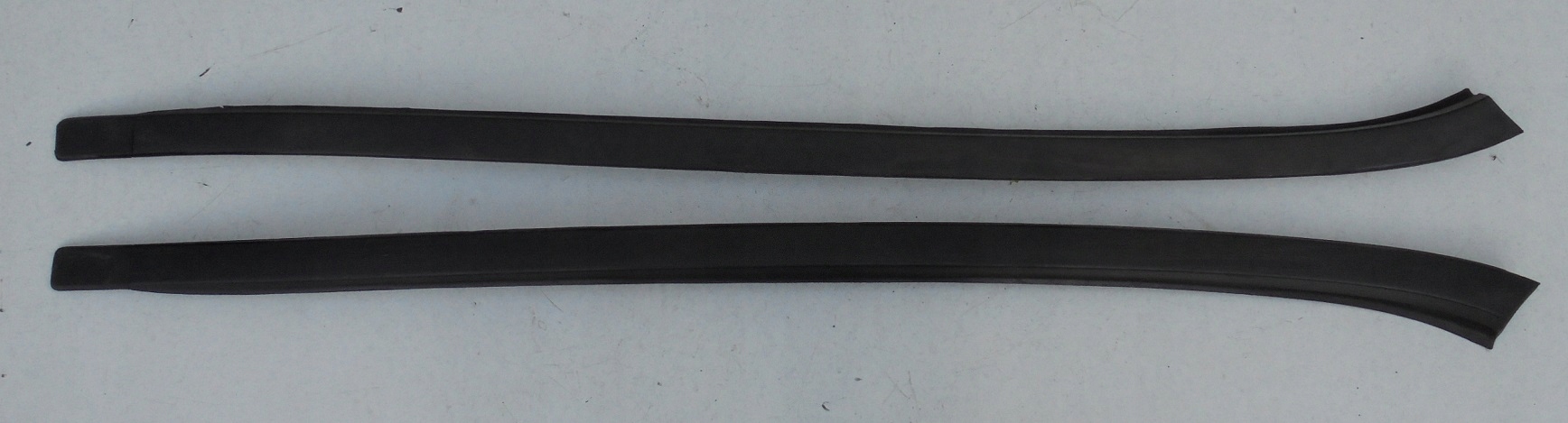 OPEL ASTRA J 15 R LISTWA KLIN SZYBY PRZÓD