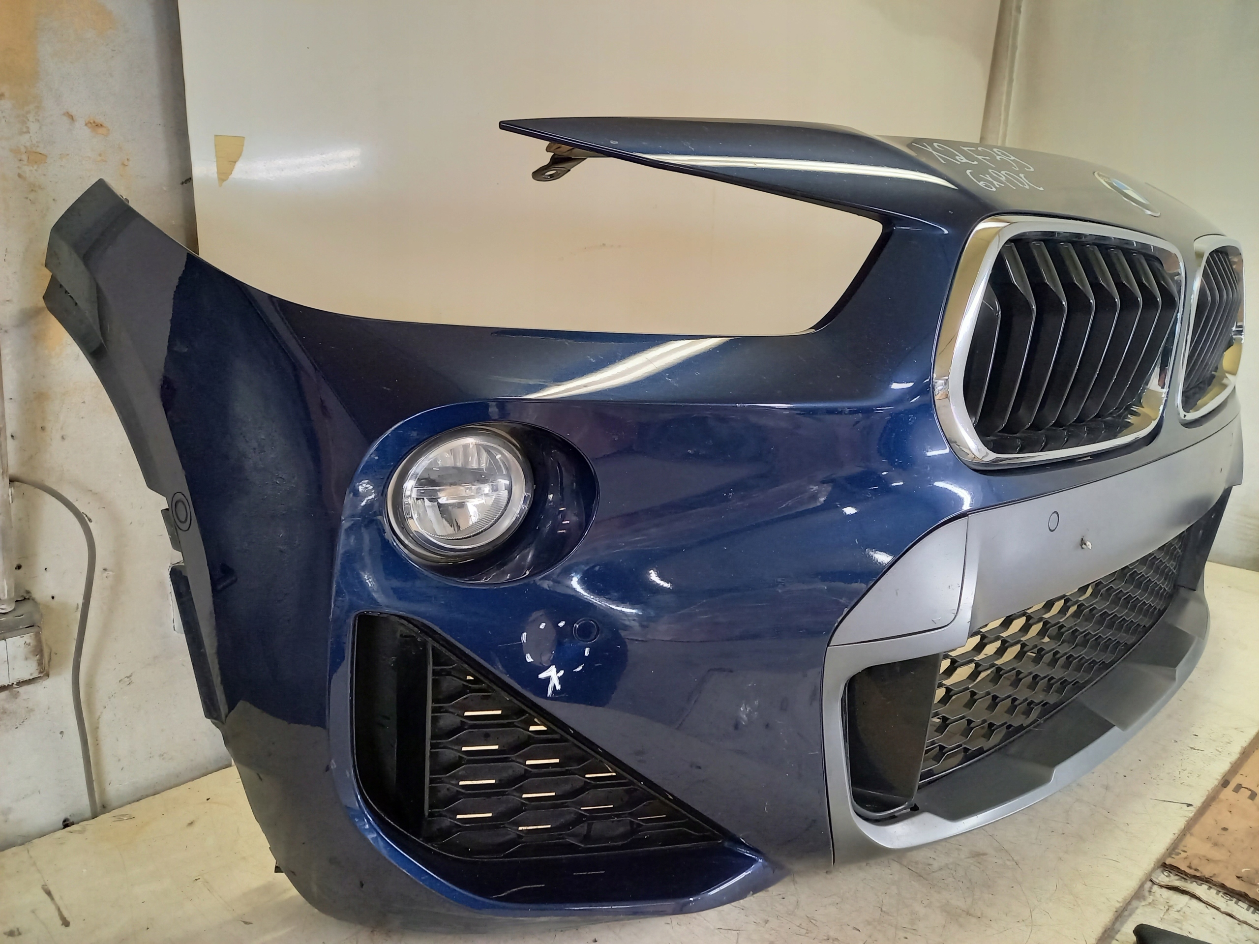 Zderzak przód BMW X2 F39 6xPDC M-Pakiet Producent części BMW OE