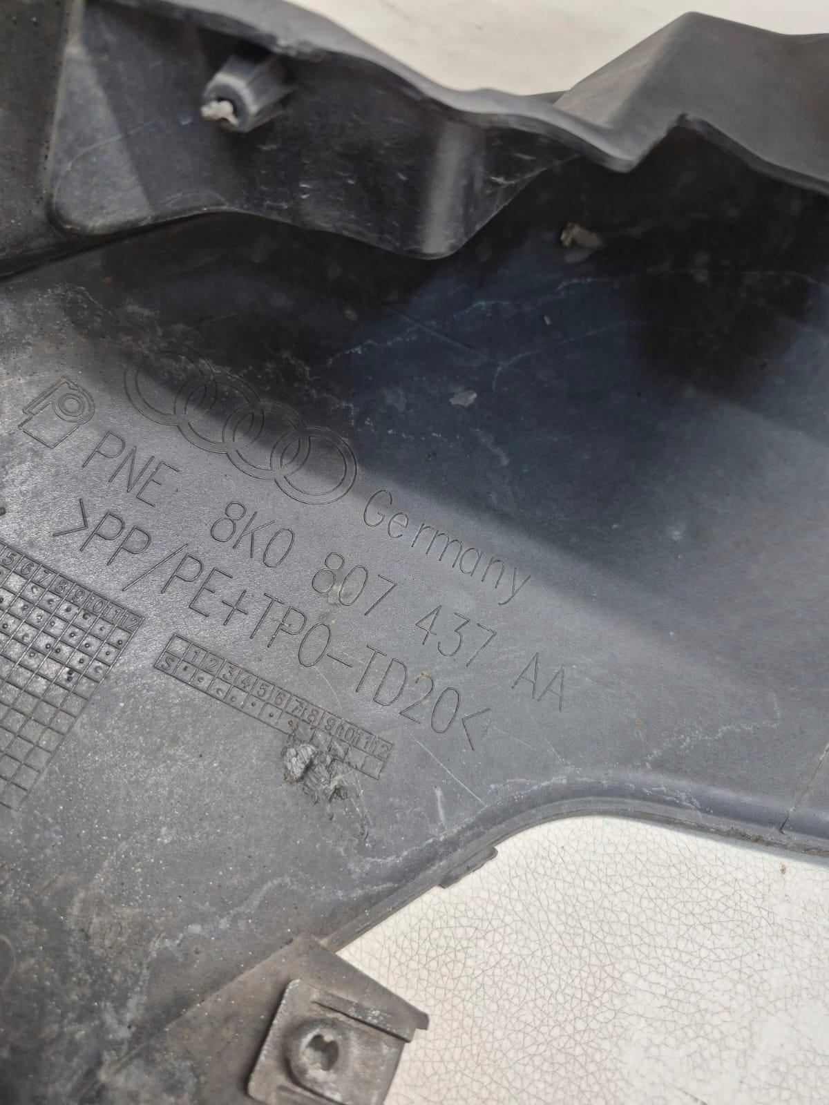 AUDI A4 B8 8K LIFT 11-15 bumper front front PDC
