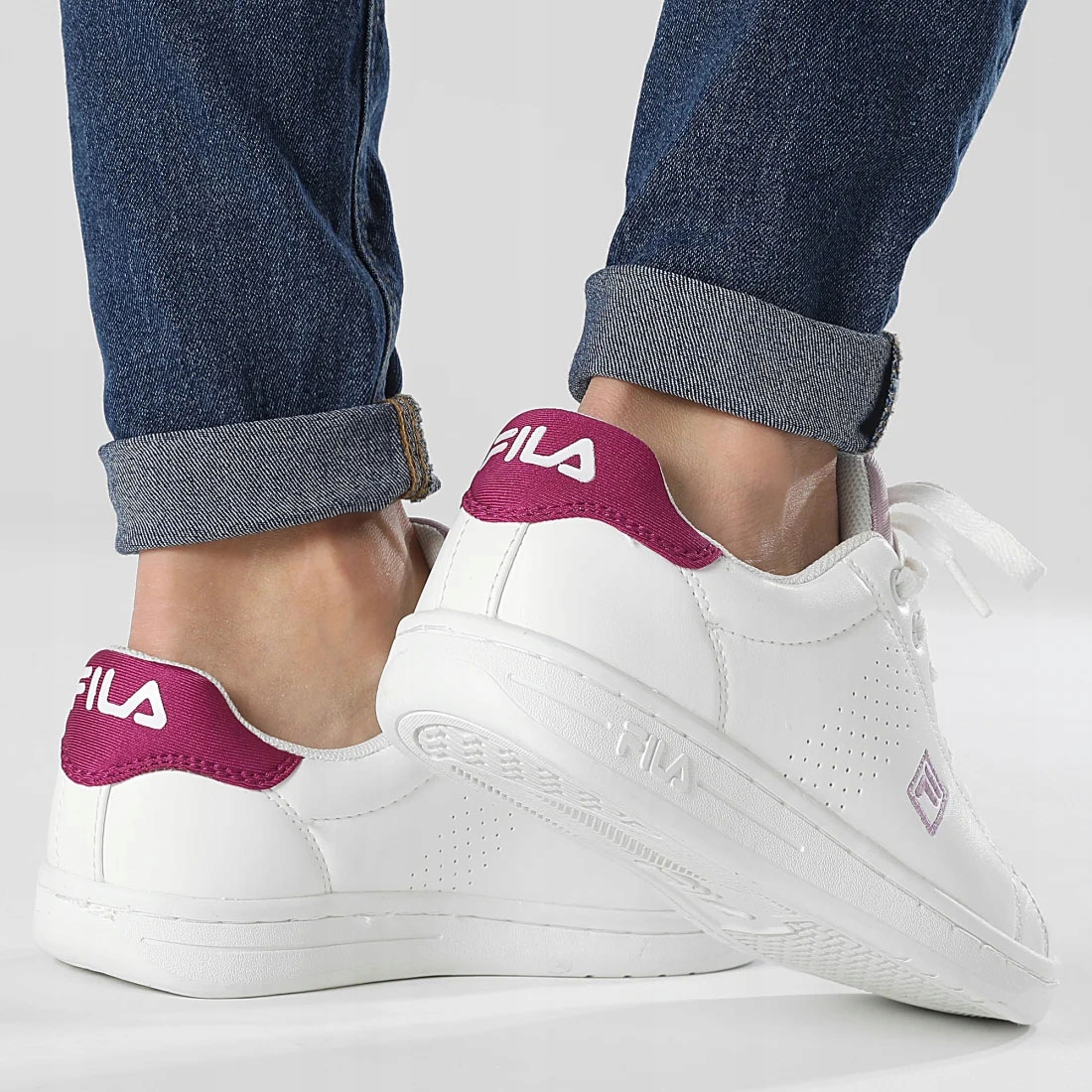 BUTY DAMSKIE FILA CROSSCOURT 2 NT LOW TENNIS BIAŁE SKÓRA SNEAKERSY ROZM. 39 Model CROSSCOURT 2 NT low