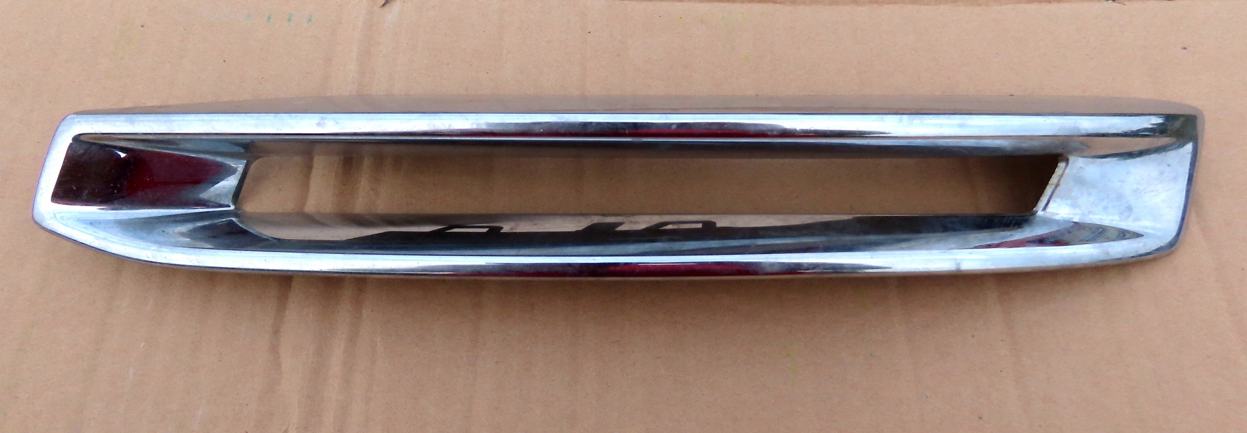 MERCEDES RAMKA PRAWA GL X166 A1668851874 SA