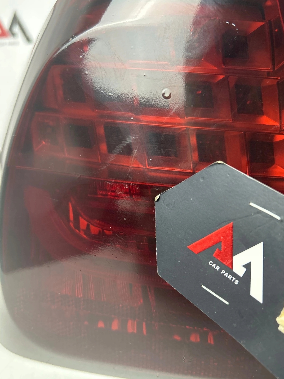 Klosz light rear part rear left BMW E90 LCI Led Ciemna