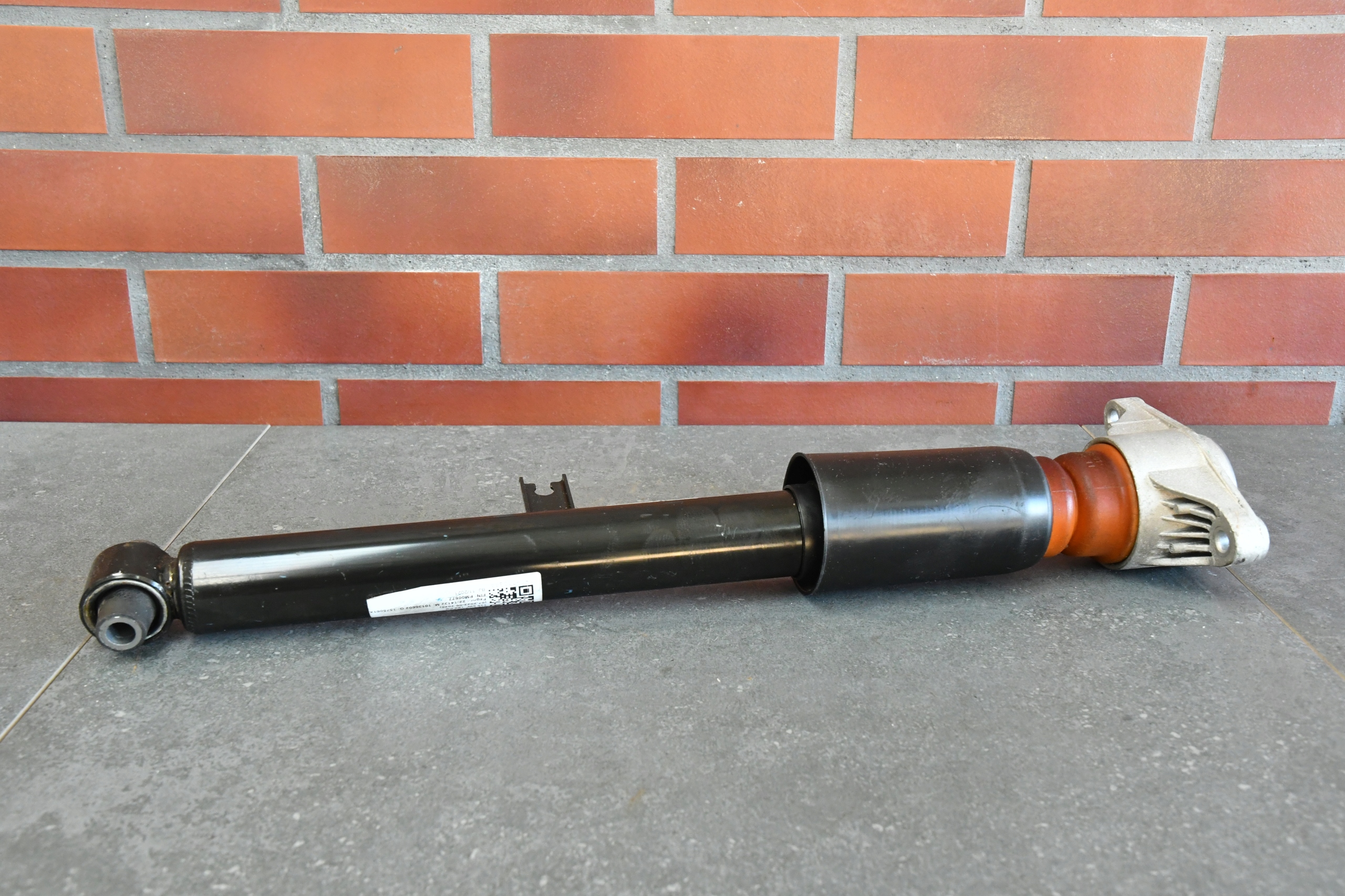 shock absorber right left rear part rear BMW 3 G21 3309km 6879317