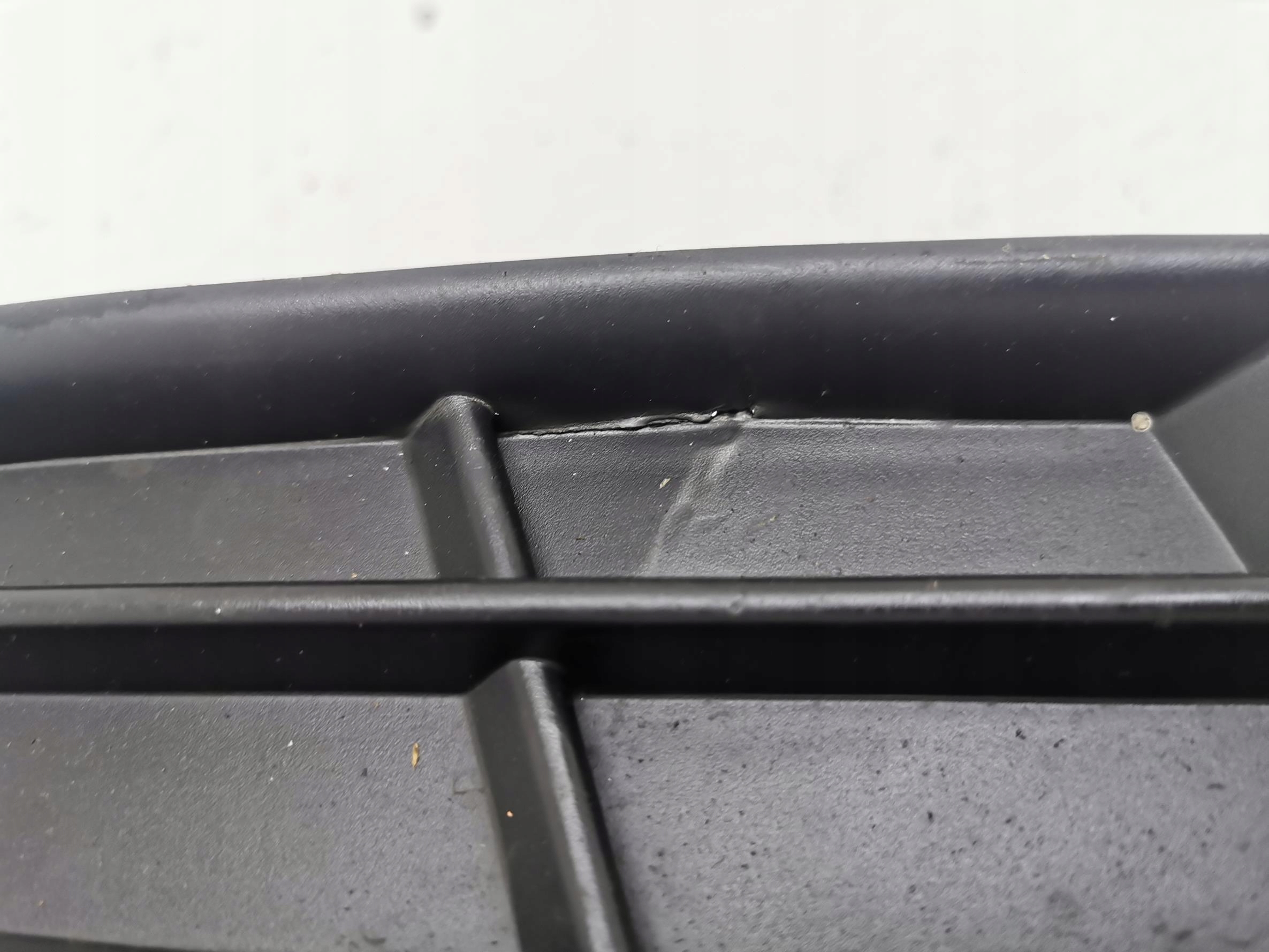grid air conditioning devices right front SKODA FABIA II LIFT