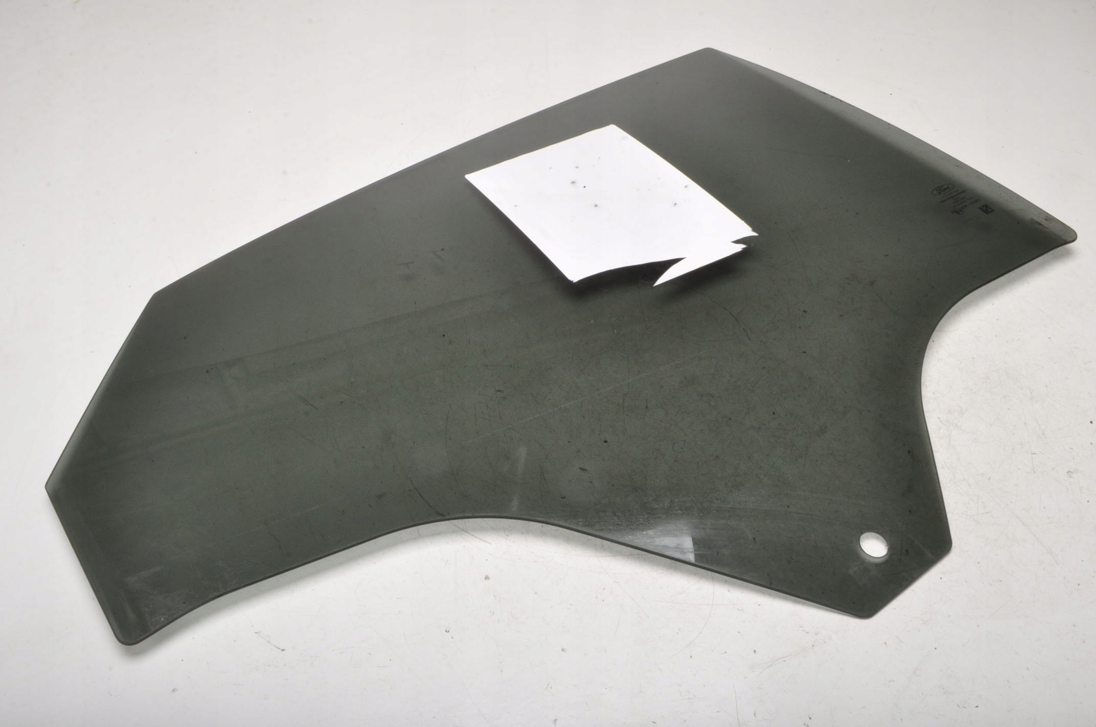 FORD PUMA MK2 ЗАДНЕЕ ПРАВОЕ СТЕКЛО 21R