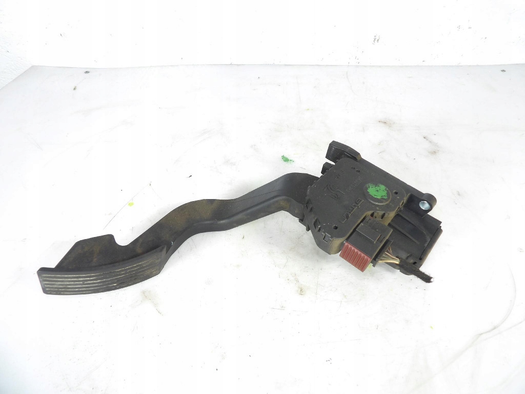 PEUGEOT BOXER II 3.0HDI accelerator pedal 1369473080