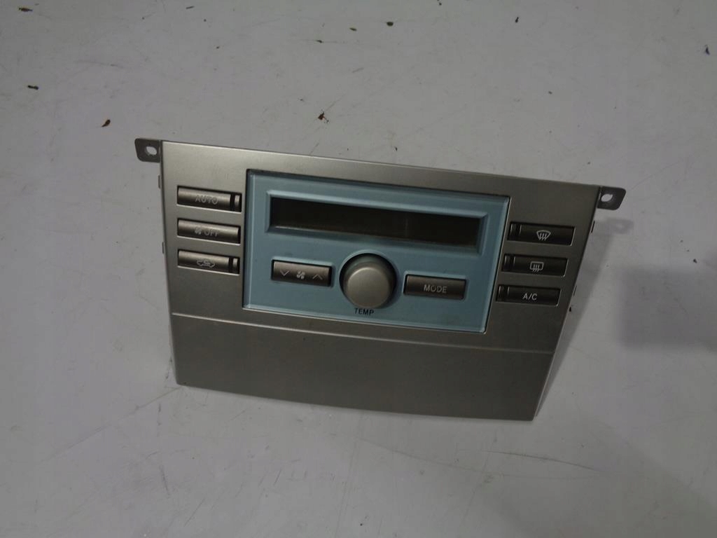 PANEL NAWIEWU TOYOTA COROLLA VERSO II