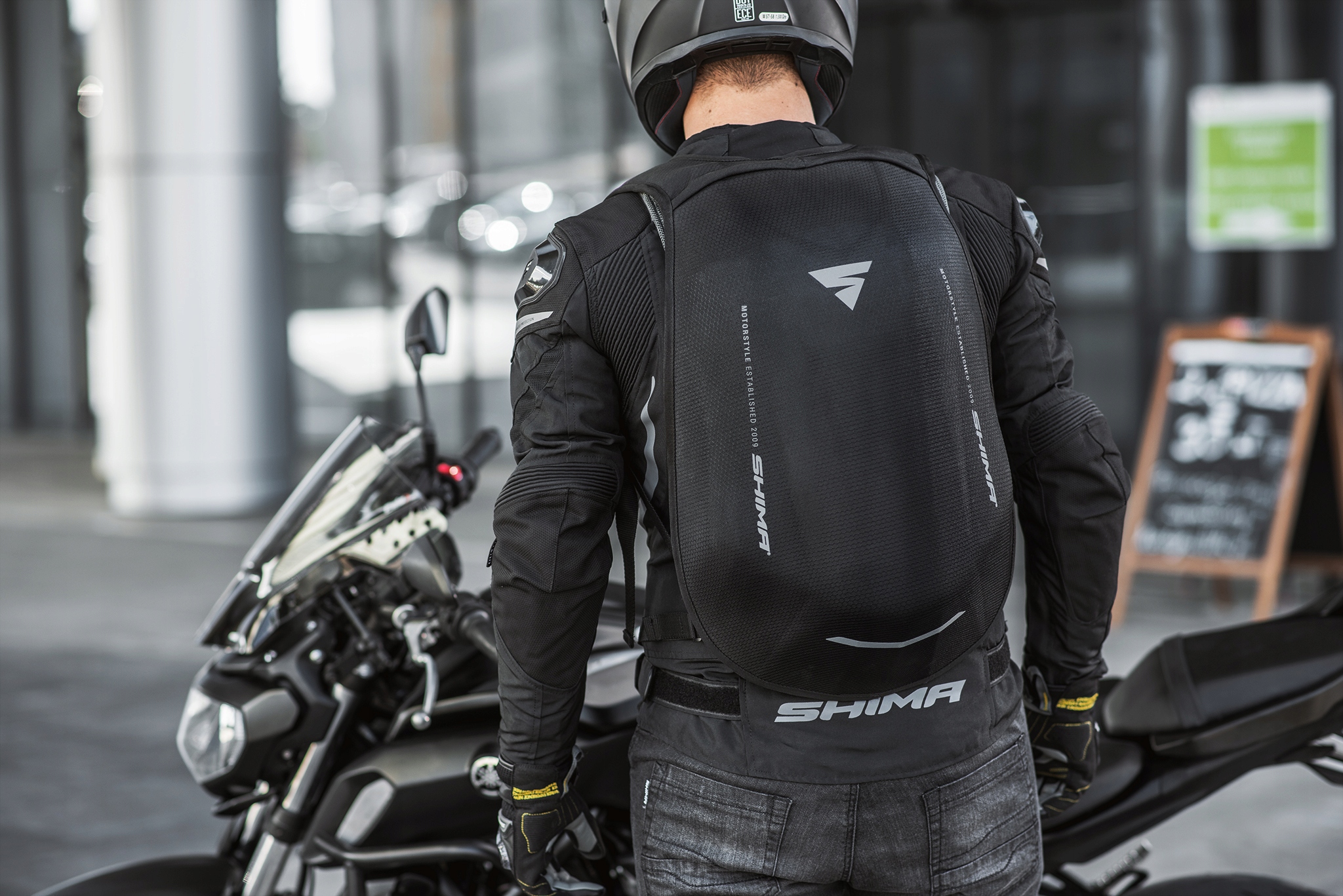 Da8cdcbb48e1886ef87895826cad