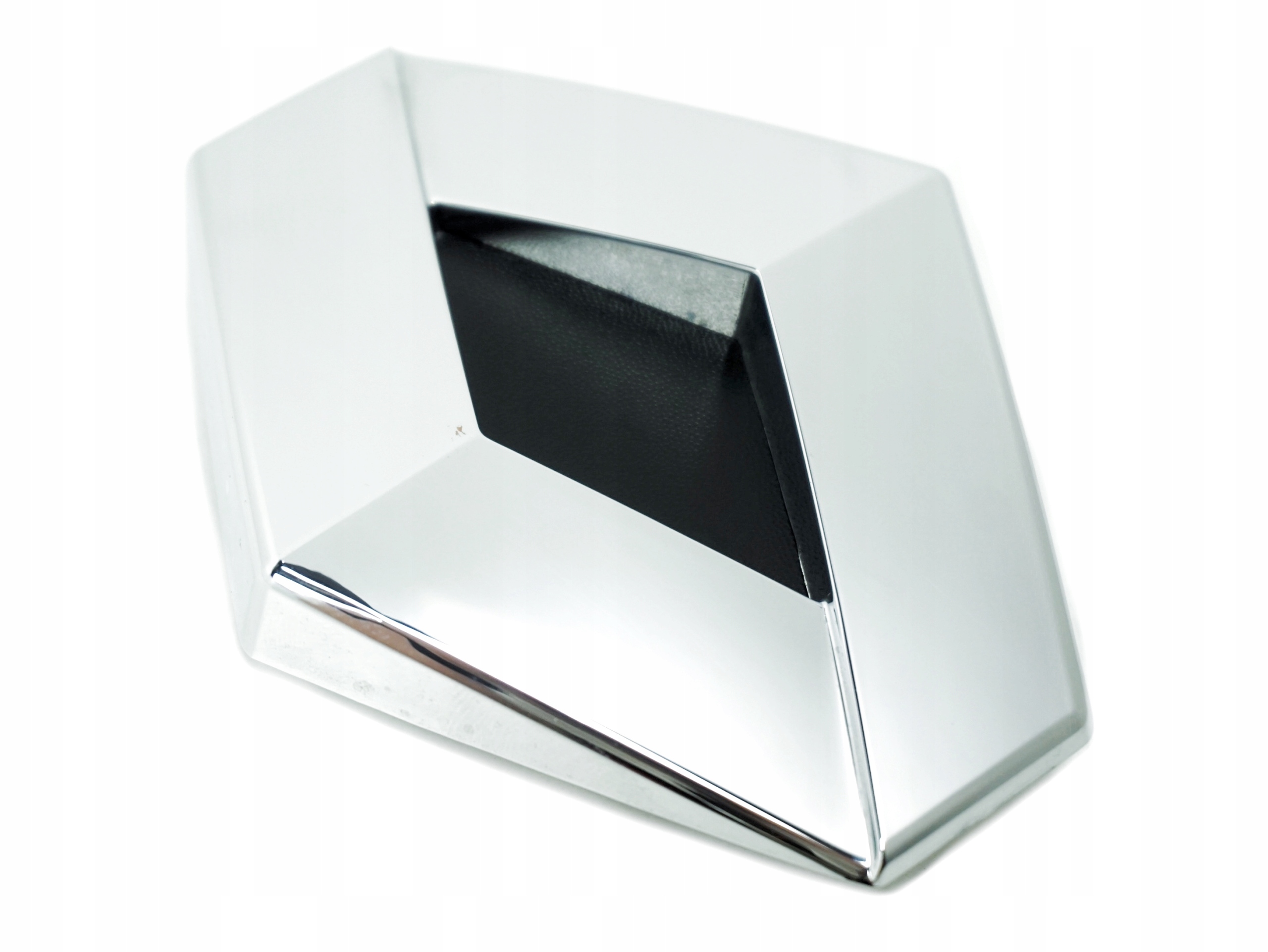 

Nowy emblemat znaczek Renault Clio II III Campus