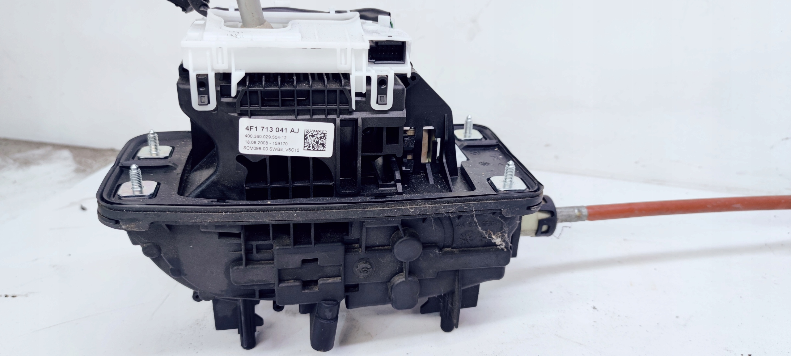 WYBIERAK LEWAREK AUDI A6 C6 AUTOMAT 4F1713041AJ Numer katalogowy części 4F1713041AJ