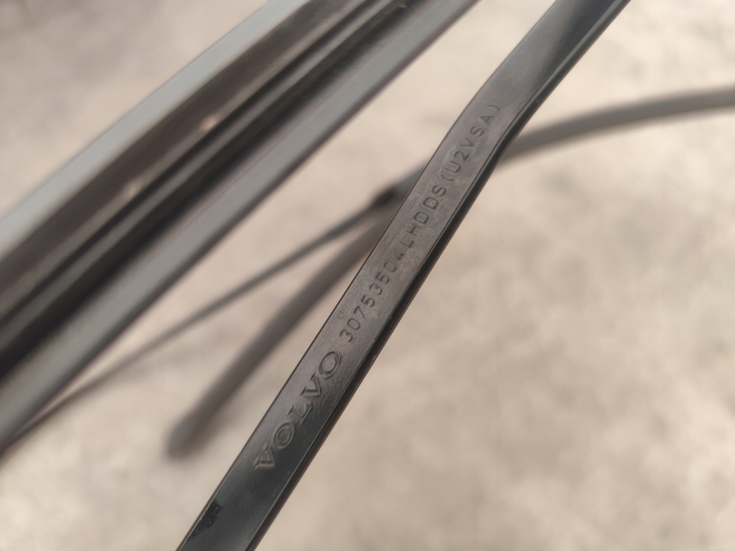 VOLVO V60 LIFT Bracci tergicristallo