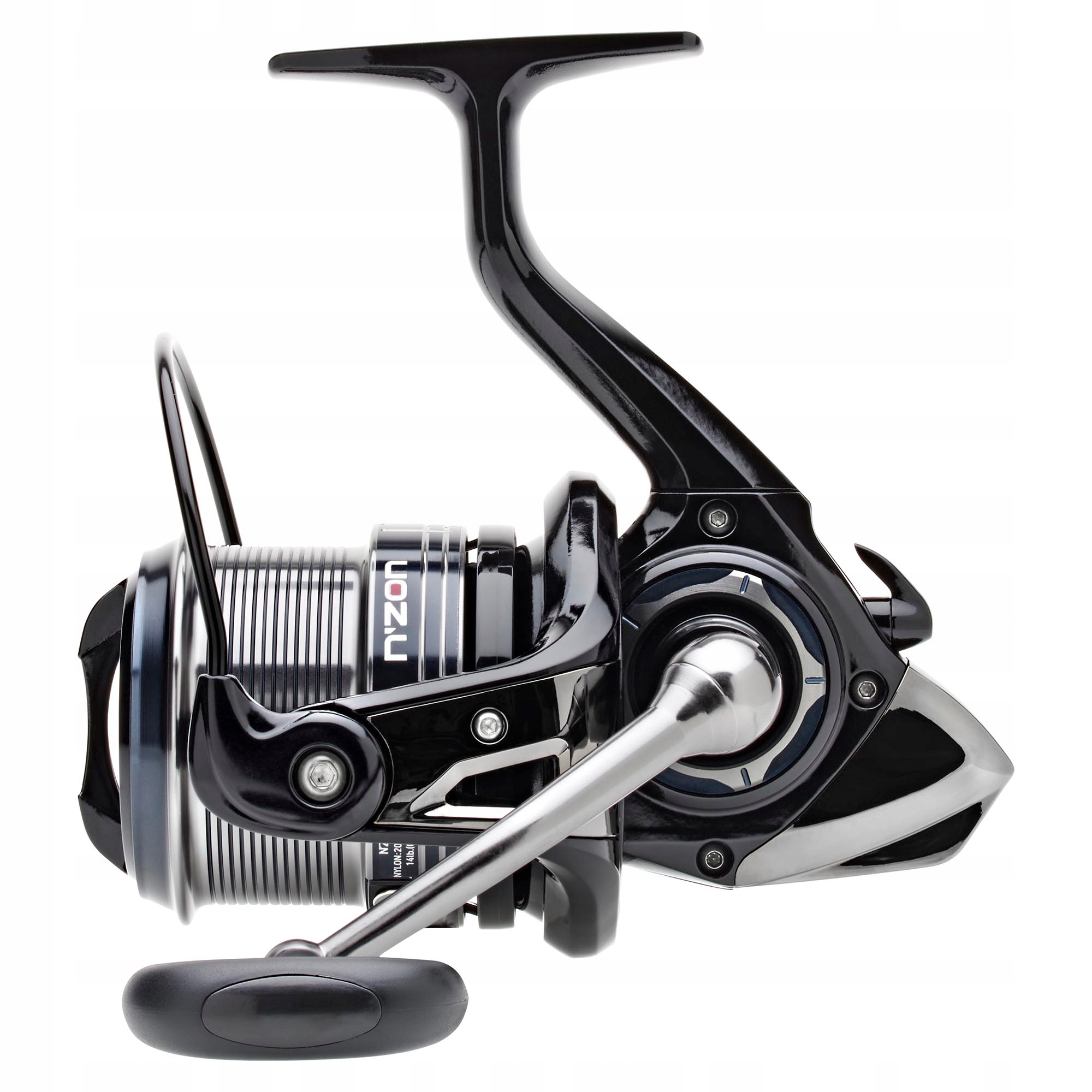 Naviják Daiwa Nzon Distance 25