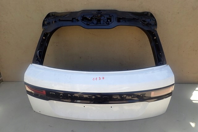 KLAPA TYŁ POKRYWA BAGAŻNIKA LAND ROVER VELAR L560