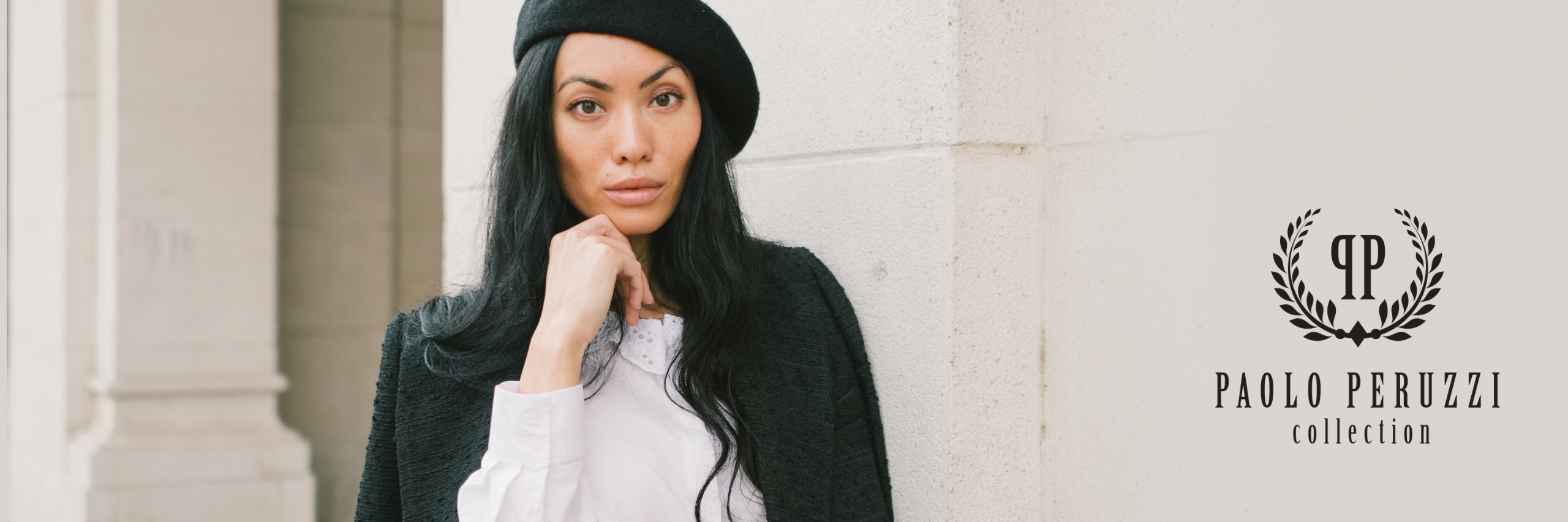 Torebka Damska Skórzana Na Ramię Czarna Modna Listonoszka PAOLO PERUZZI Styl miejski