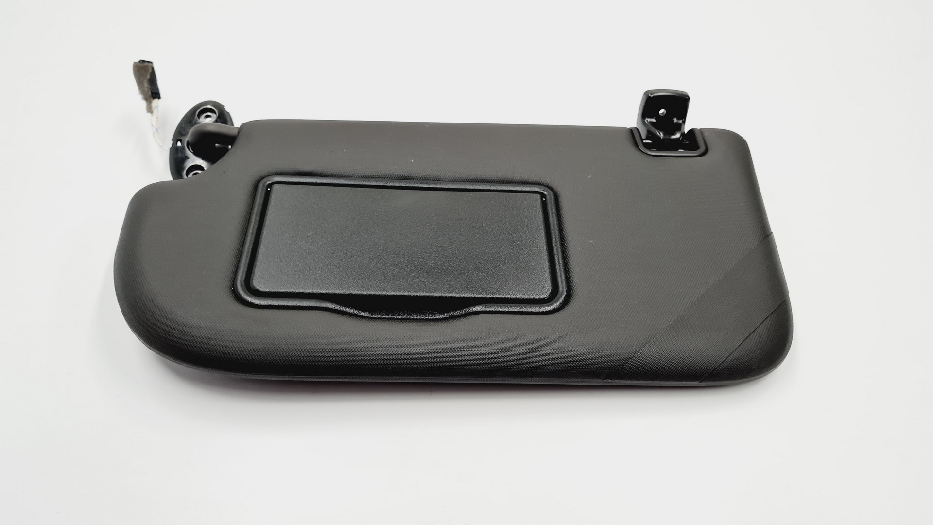 OSŁONA PRZECIWSŁONECZNA LEWA FORD KUGA MK2 ST Producent części Ford OE