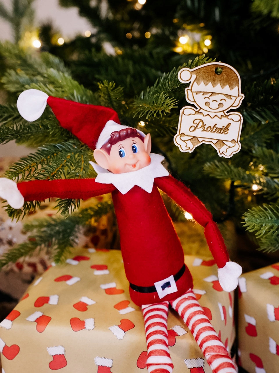 ELF ON THE SHELF PSOTNIK FIGURKA ELFA SKRZAT KRASNAL ŚWIĄTECZNY ADWENTOWY Szerokość produktu 6 cm