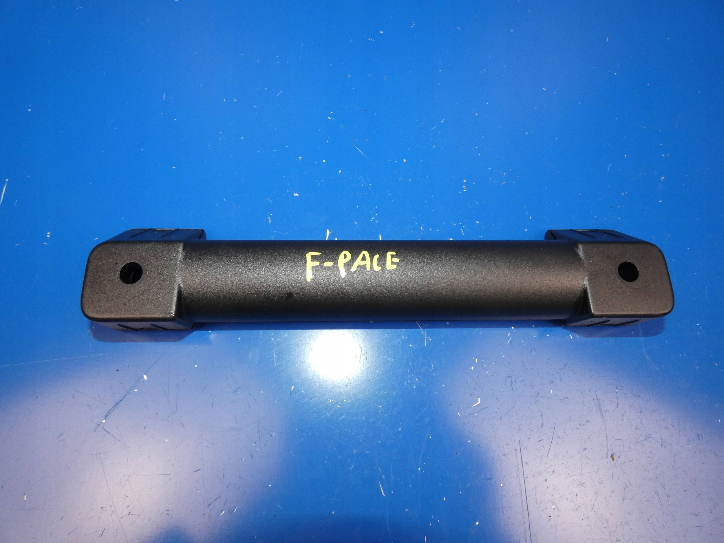 JAGUAR F-PACE X761 handle bracket KALPY boot rear part
