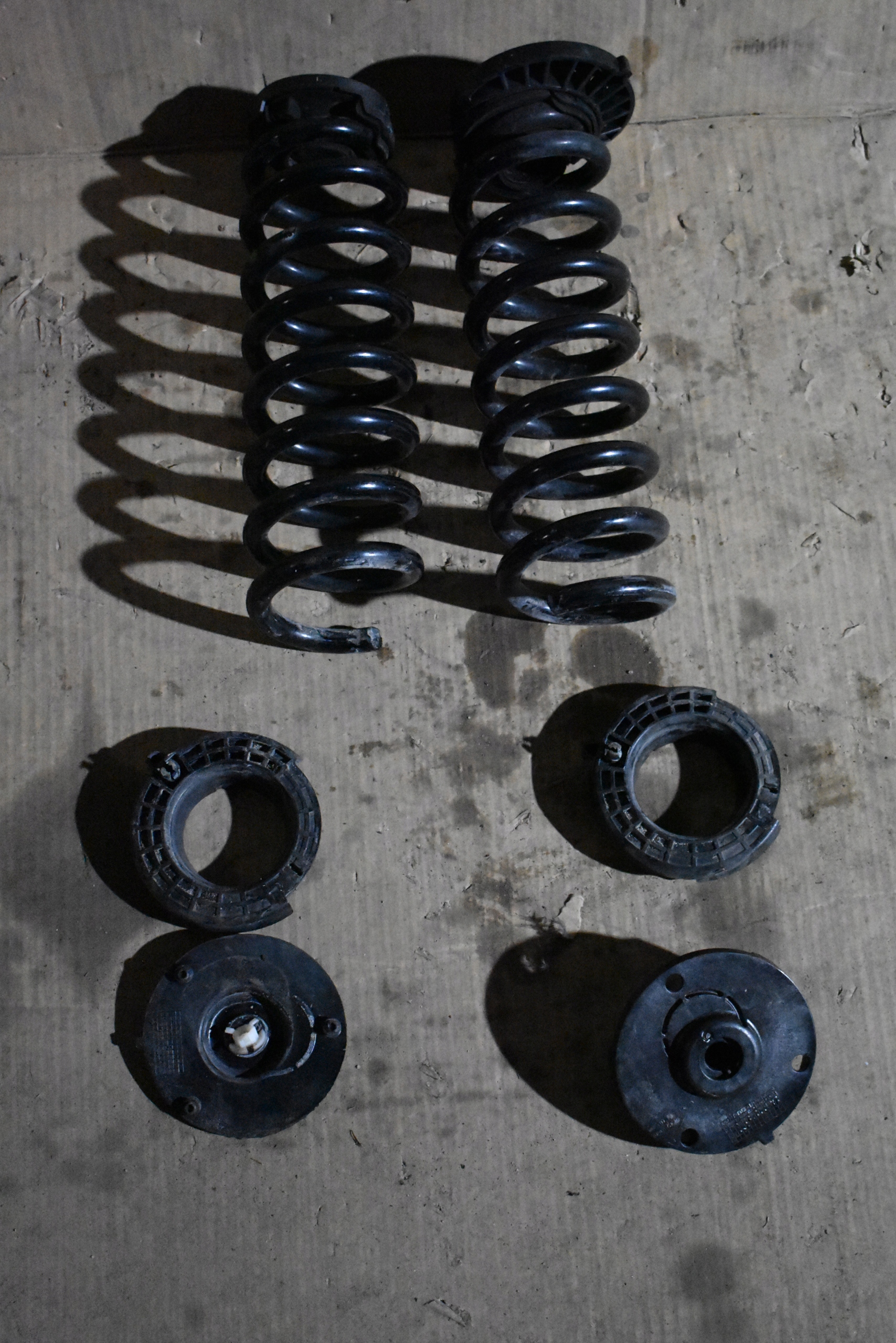 IDEALNY KPL. springs rear. MERCEDES W205 1