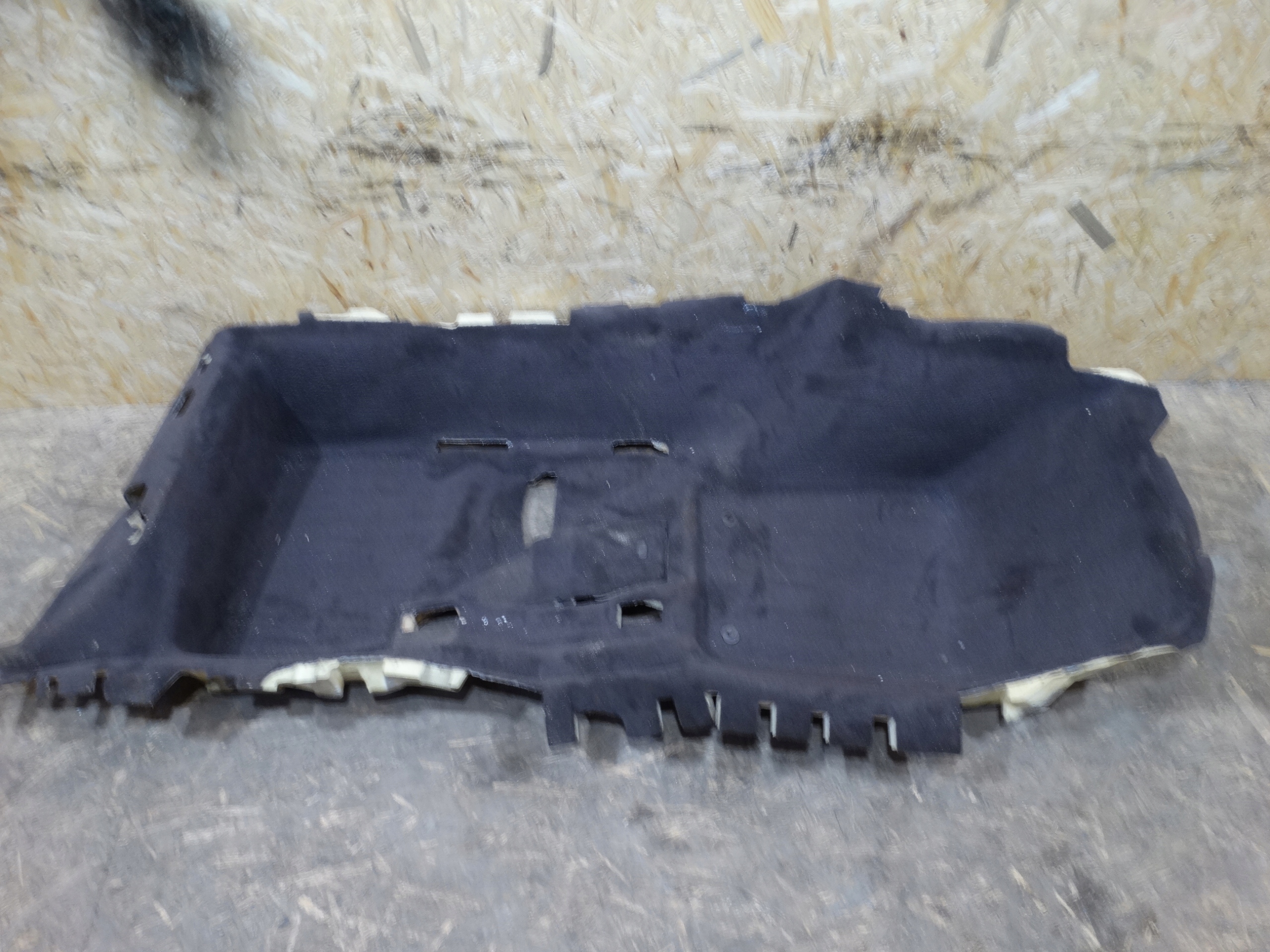 carpet front right PORSCHE PANAMERA 971 BRAZOWY 1