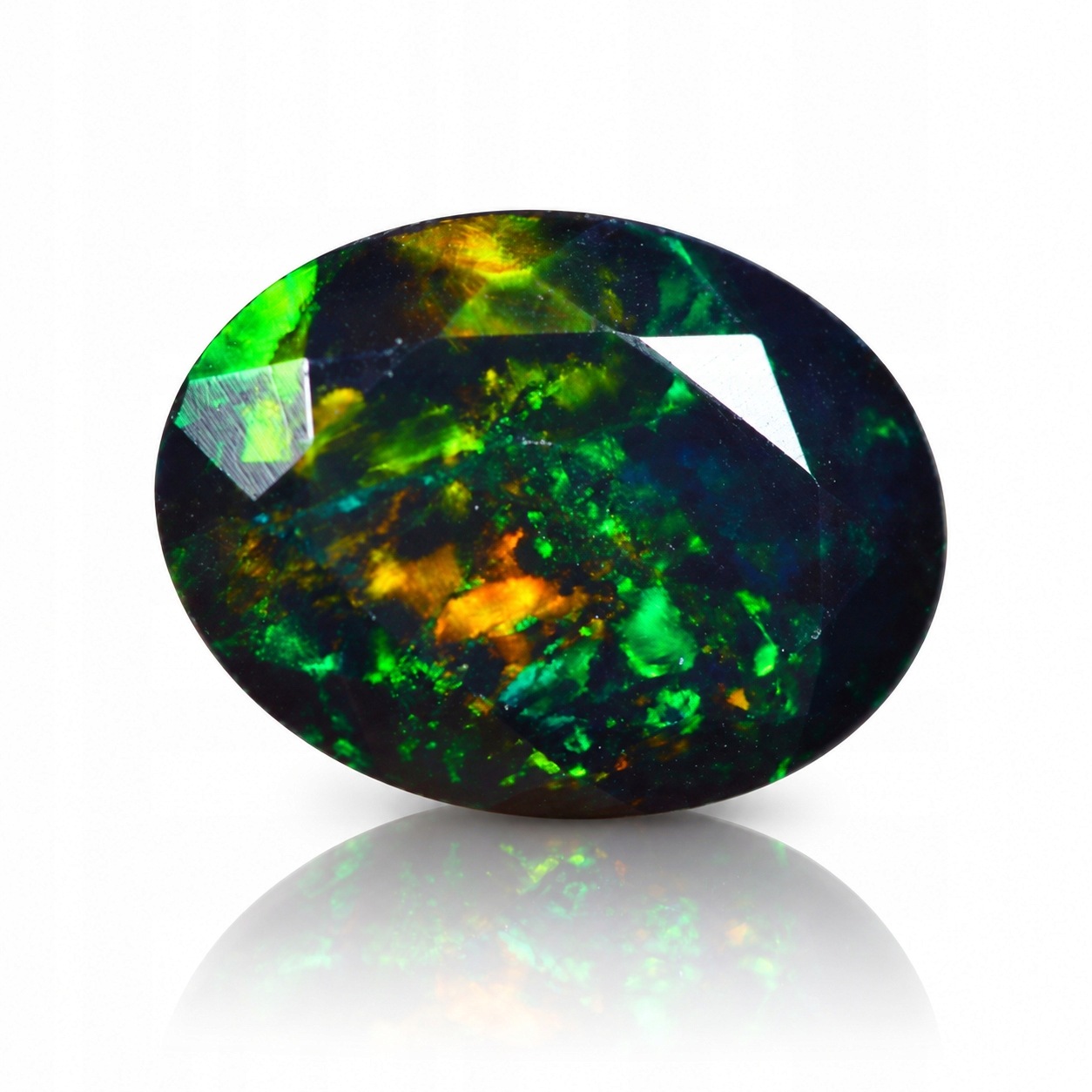 Přírodní opál černý 1.31 ct Ovál Etiopie certifikát Wbd