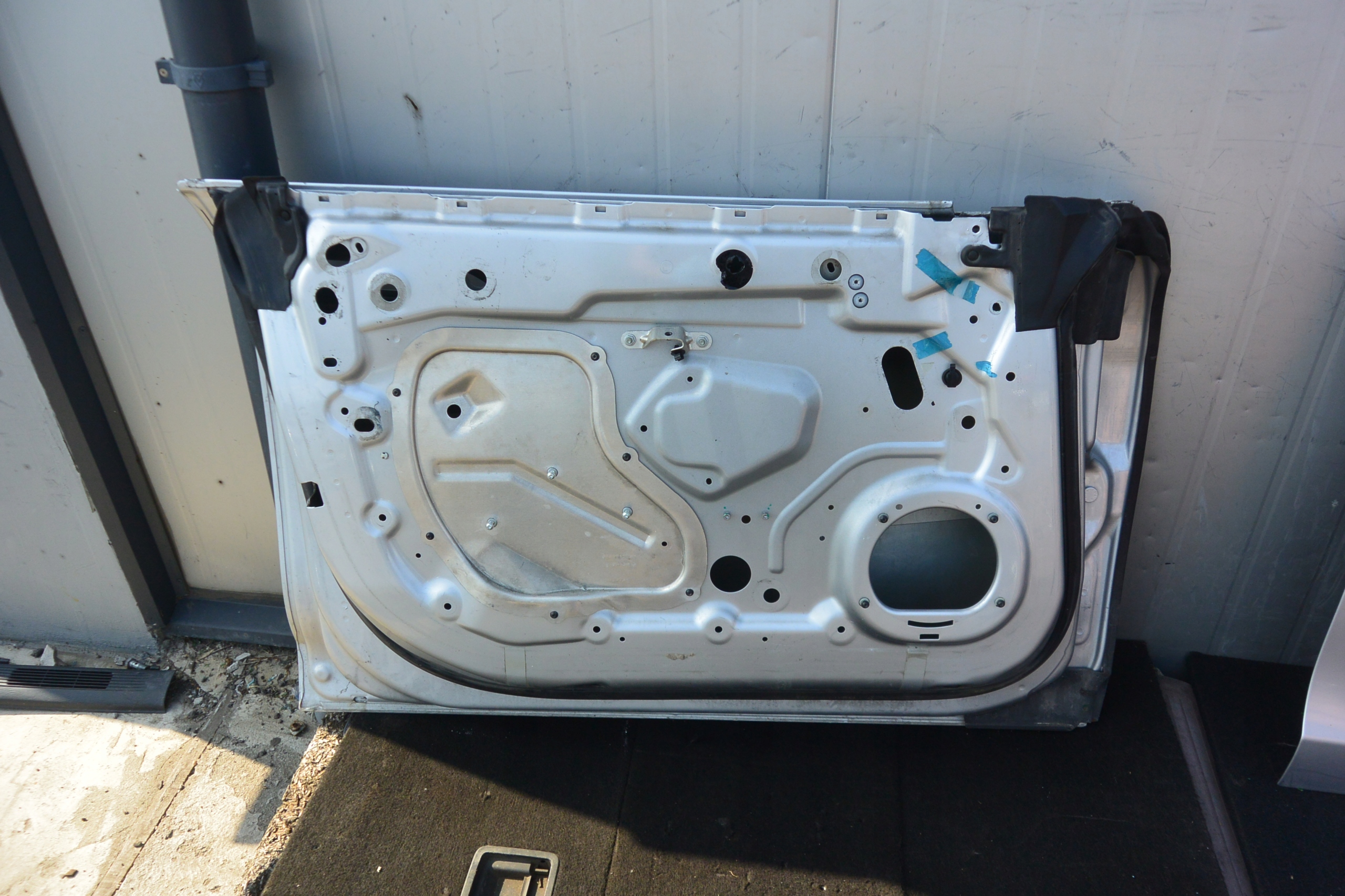 door left front TESLA MODEL S 12-16 silver original
