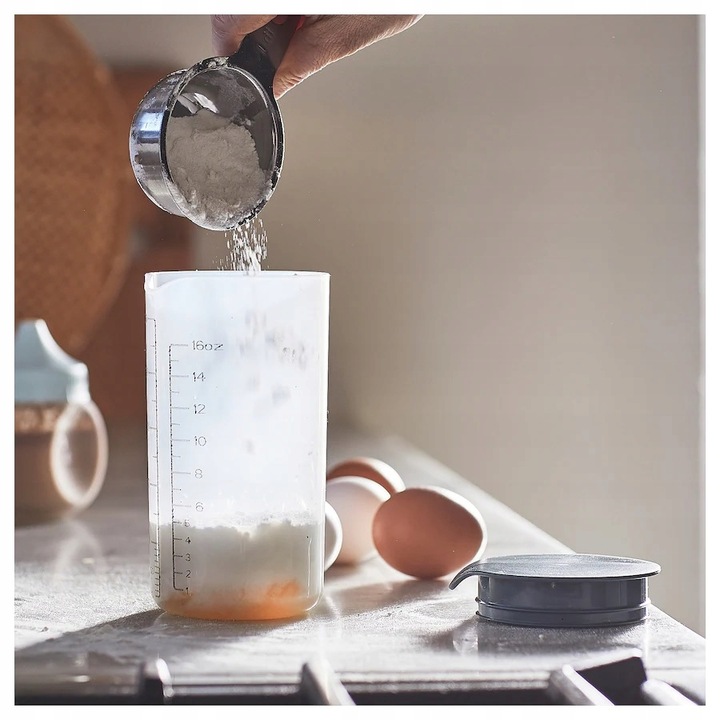 IKEA STANDARDMATT Shaker 500ml z miarką Seria STANDARDMATT