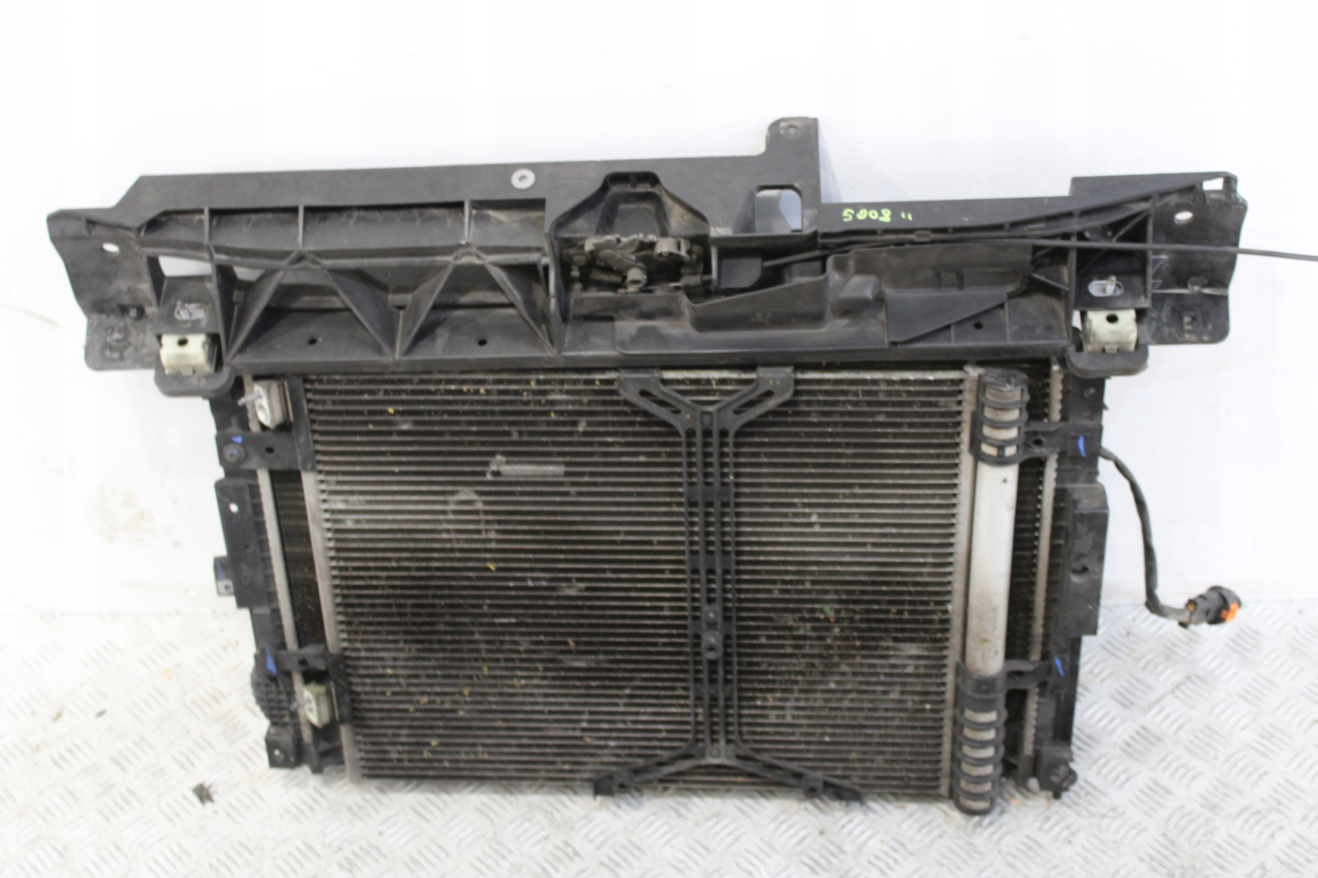 support panel for radiators front radiator pillar PEUGEOT 5008 II 2 GT-LINE 1,6 HDI