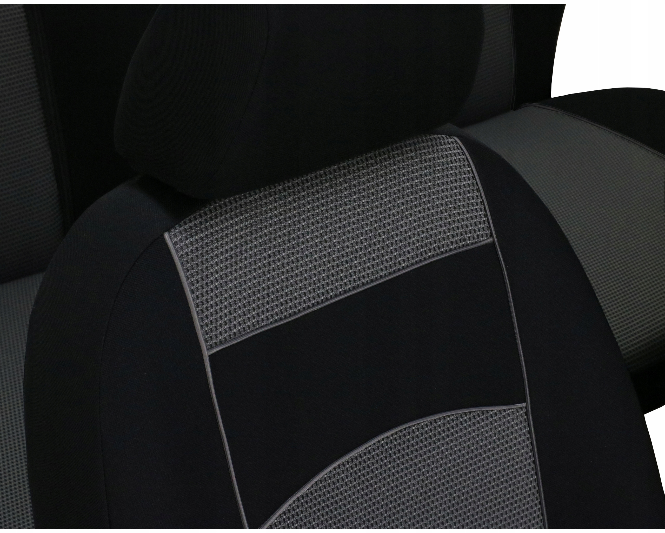 GRUBE POKROWCE SAMOCHODOWE MATERIAŁ MIAROWE PRZEDNIE DO DACIA DUSTER 3 Producent Pok-ter
