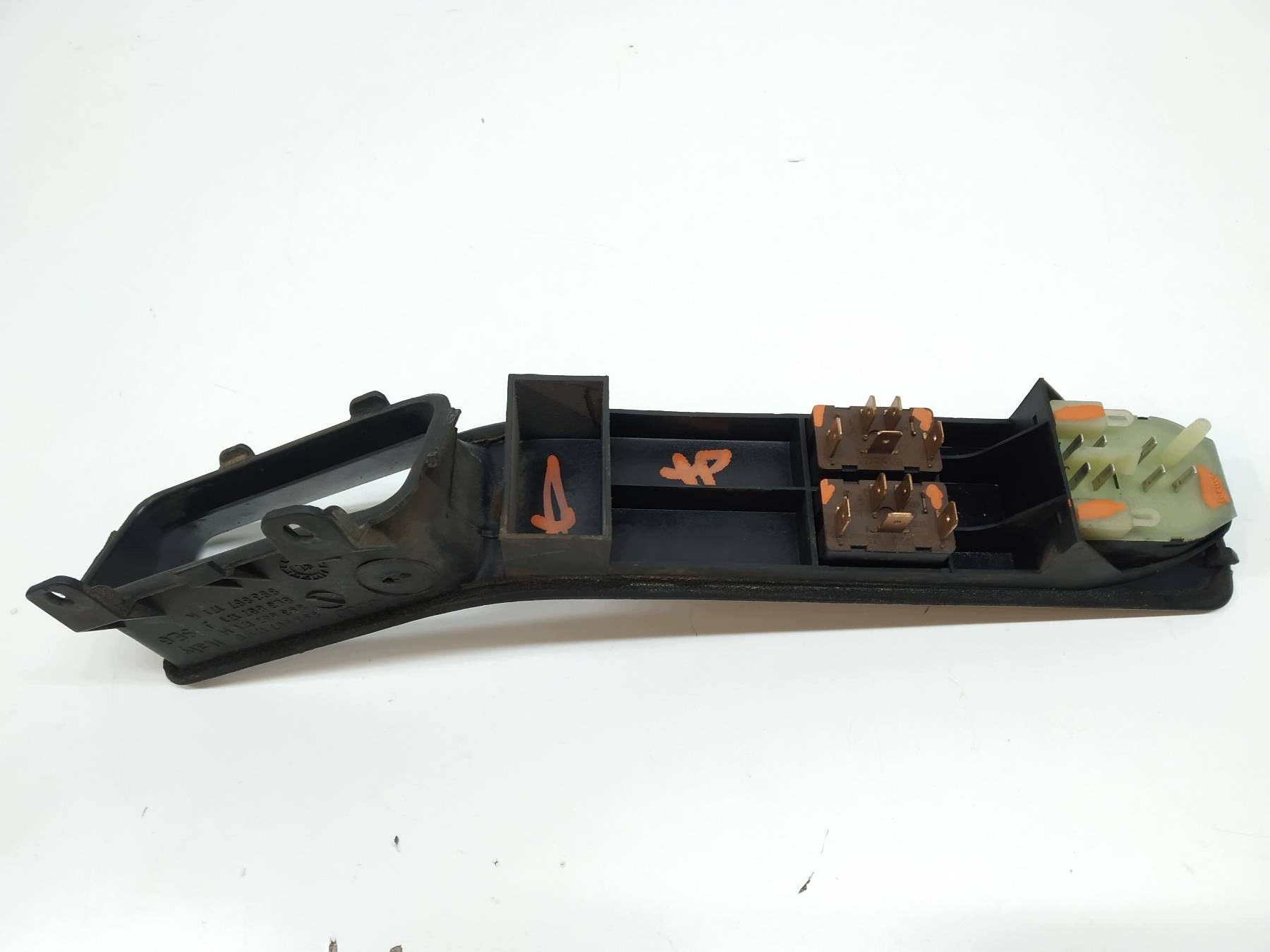 window control switch left front 893959565 Audi 80 IV (1991-1996) B4