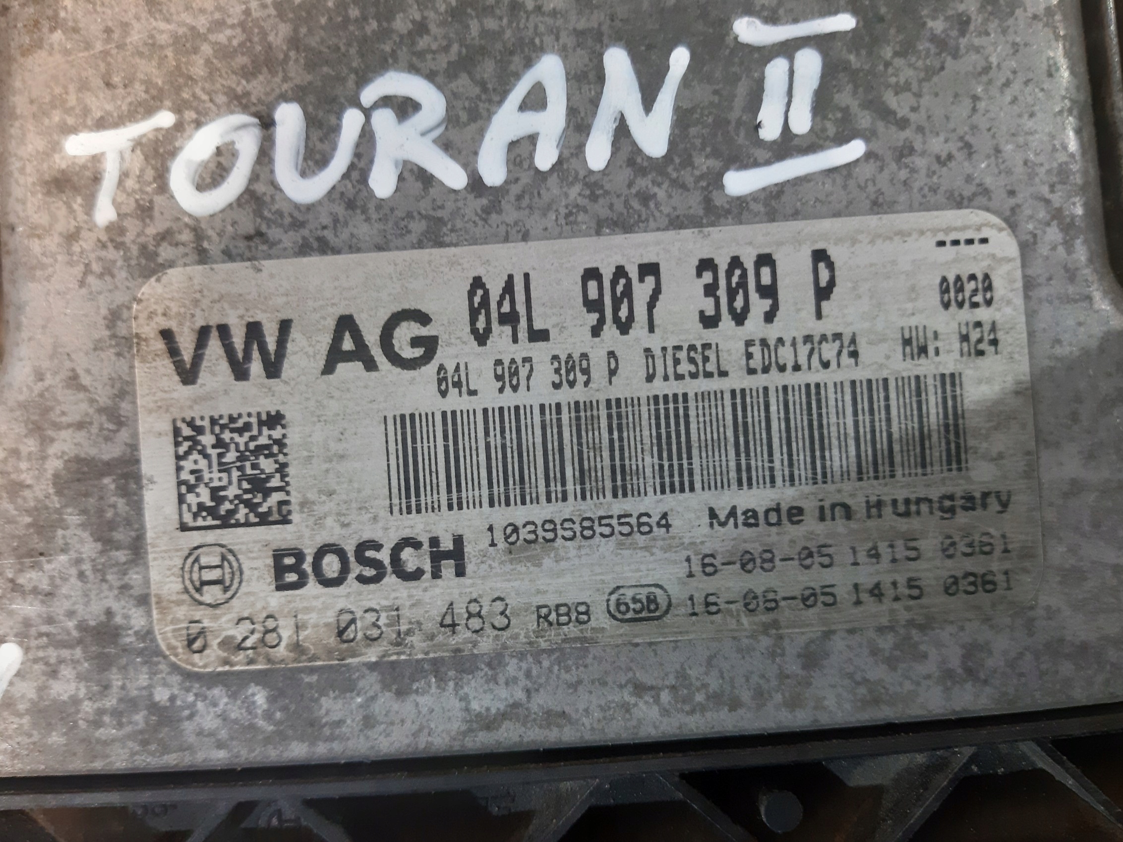 control unit computer of the engine VW TOURAN II 1.6 TDI BOSCH 04L907309P