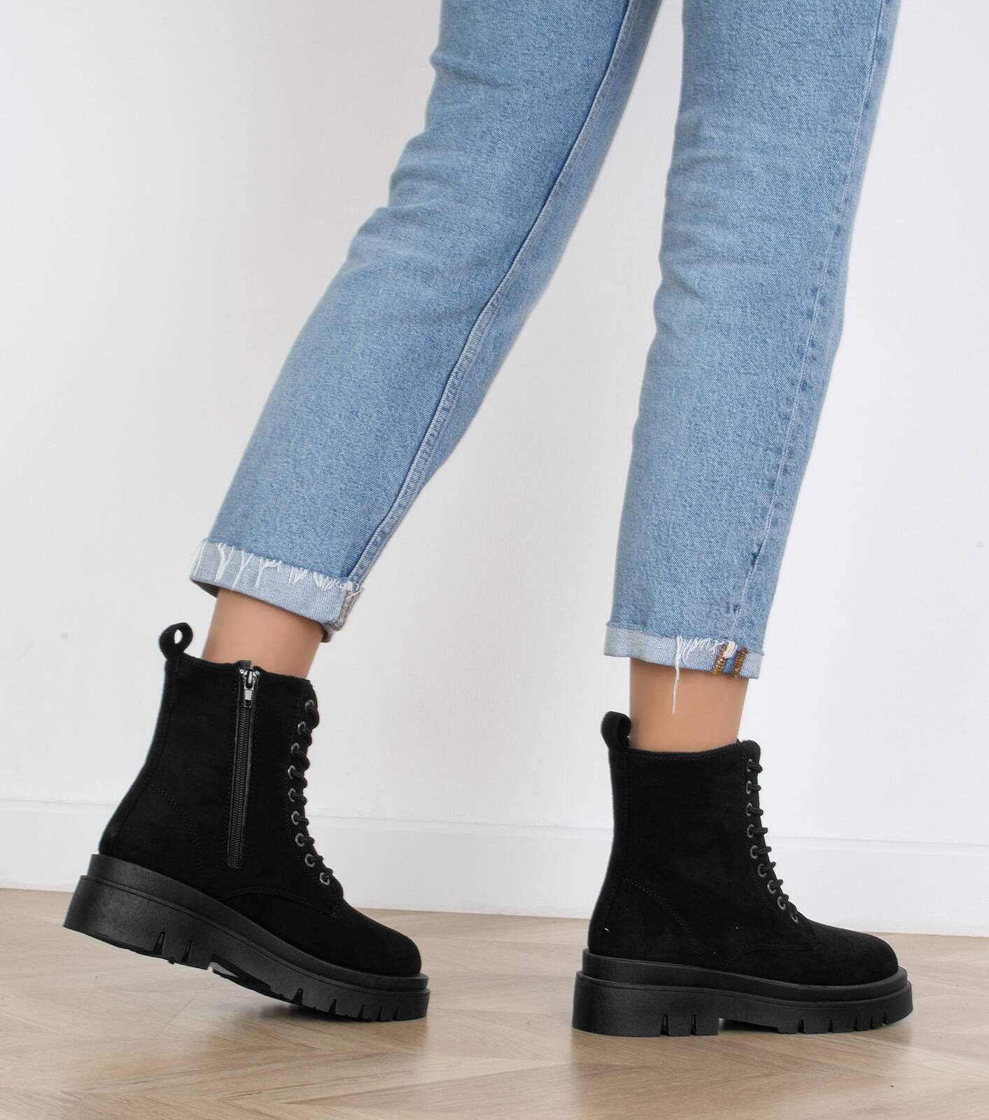 7728 CZARNE ZAMSZOWE BOTKI PLATFORMA TRAPERY 40 Kolor czarny