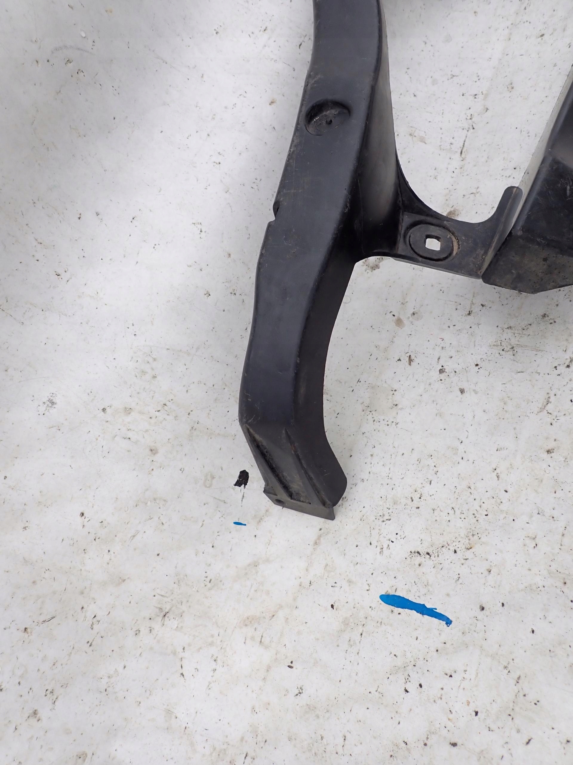 CITROEN DS5 11- Support Support plaque Pare choc Gauche Arrière