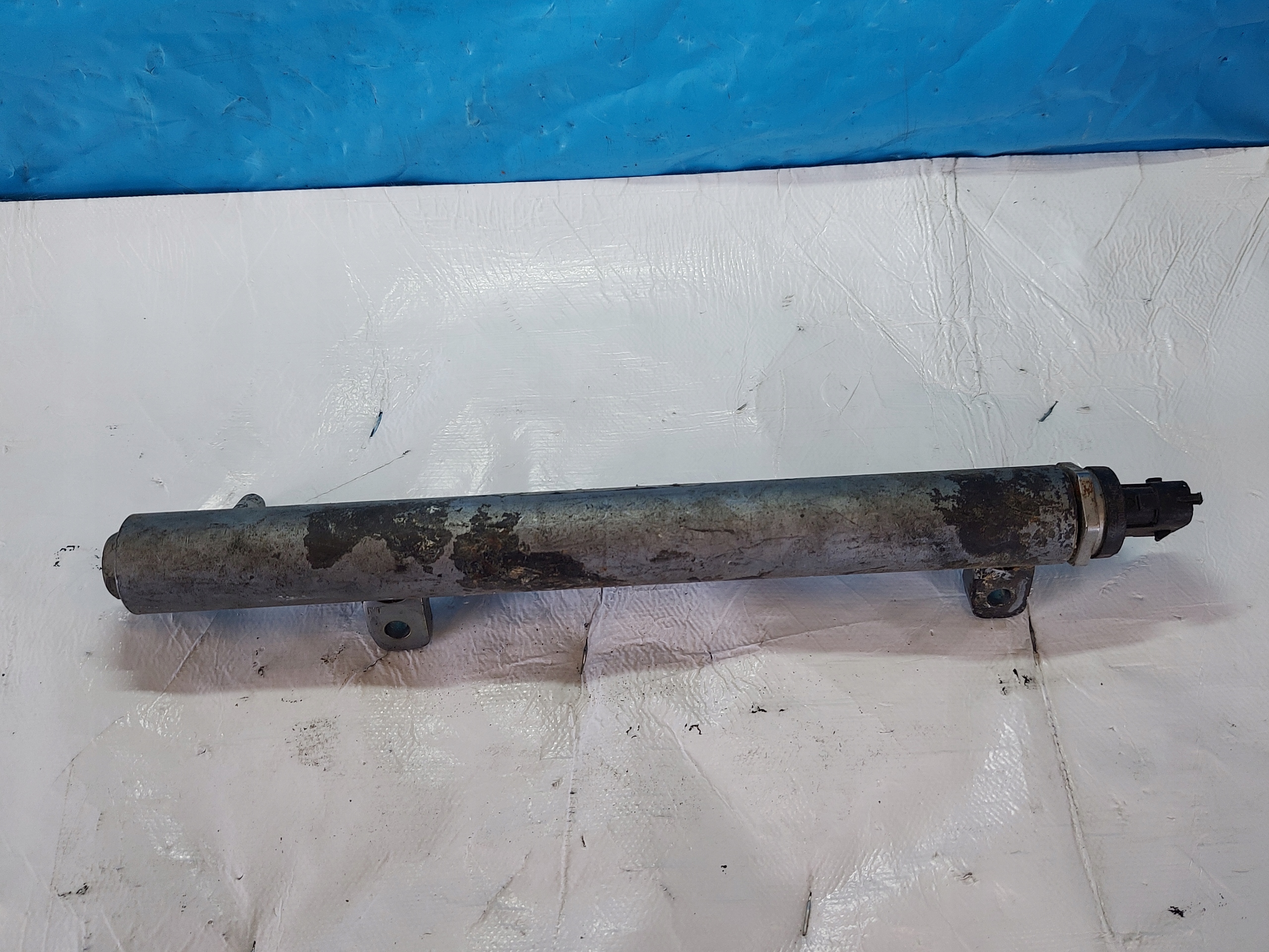 Rampe injection LAGUNA III 2.0 DCI H8201044829