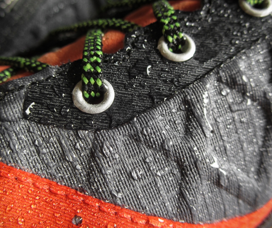 Impregnat do butów obuwia skór namiotów kurtek HYDROFOBOWY 500 ml TRWAŁY Pojemność 500 ml