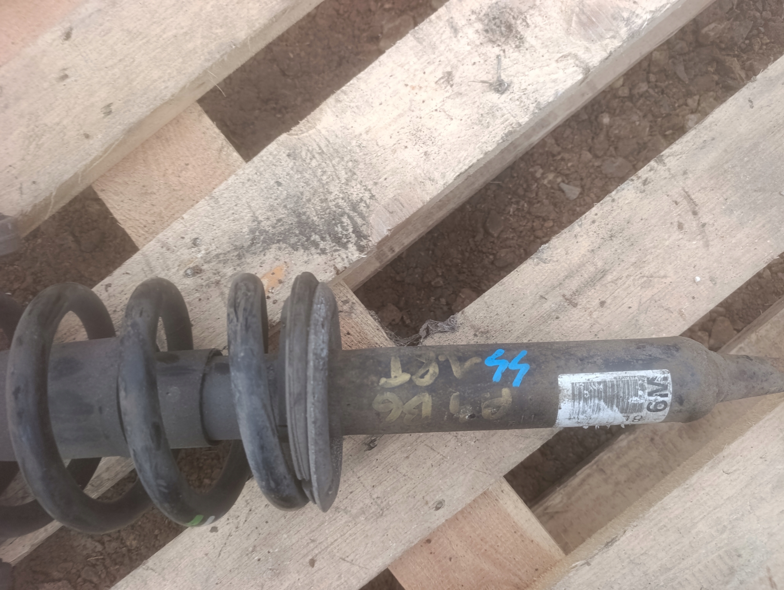 MACPHERSON shock absorber front front AUDI A4 B6 8E0413031CM 8E0CM