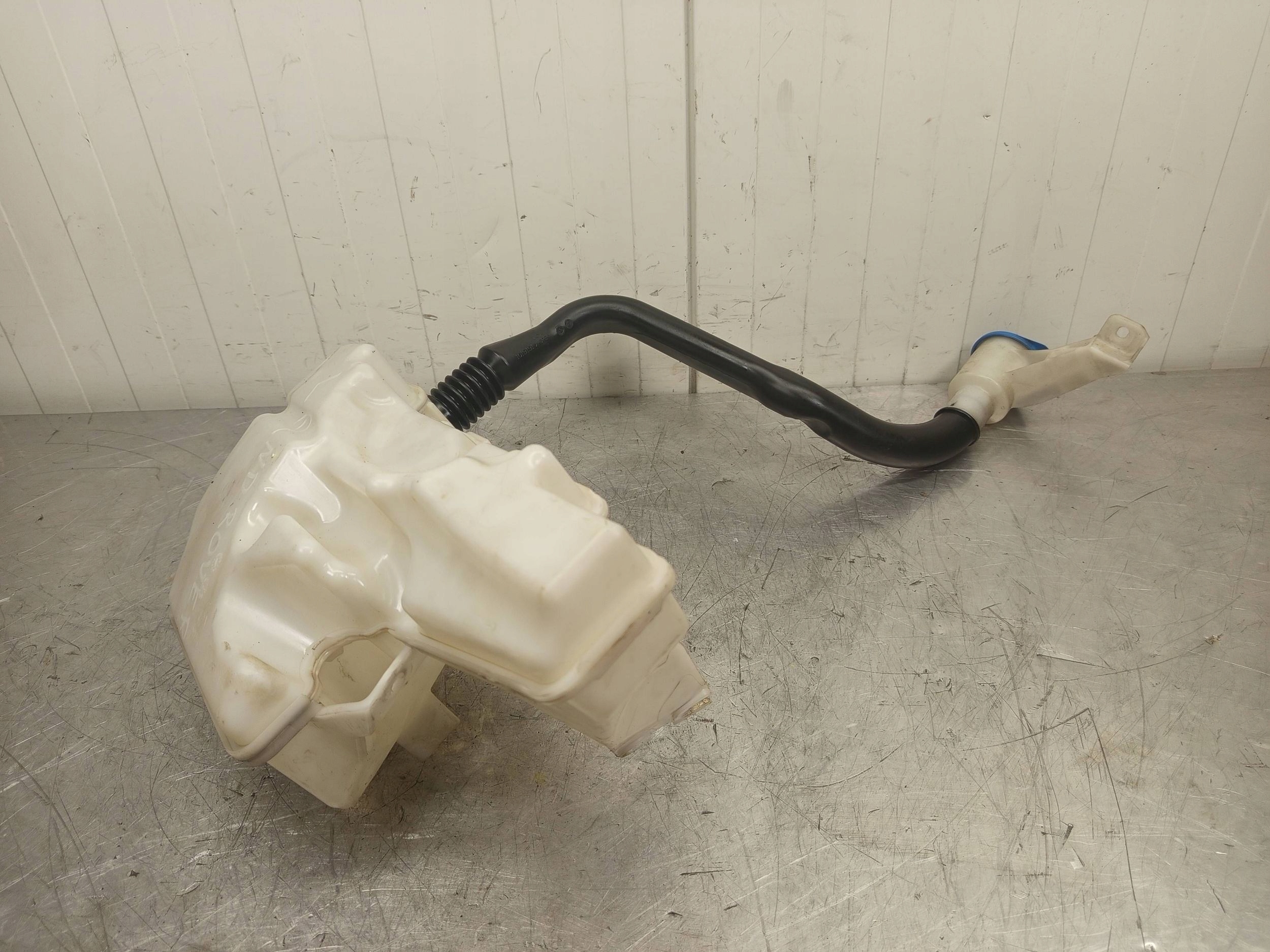 LAND ROVER oe BJ32-17B613-B