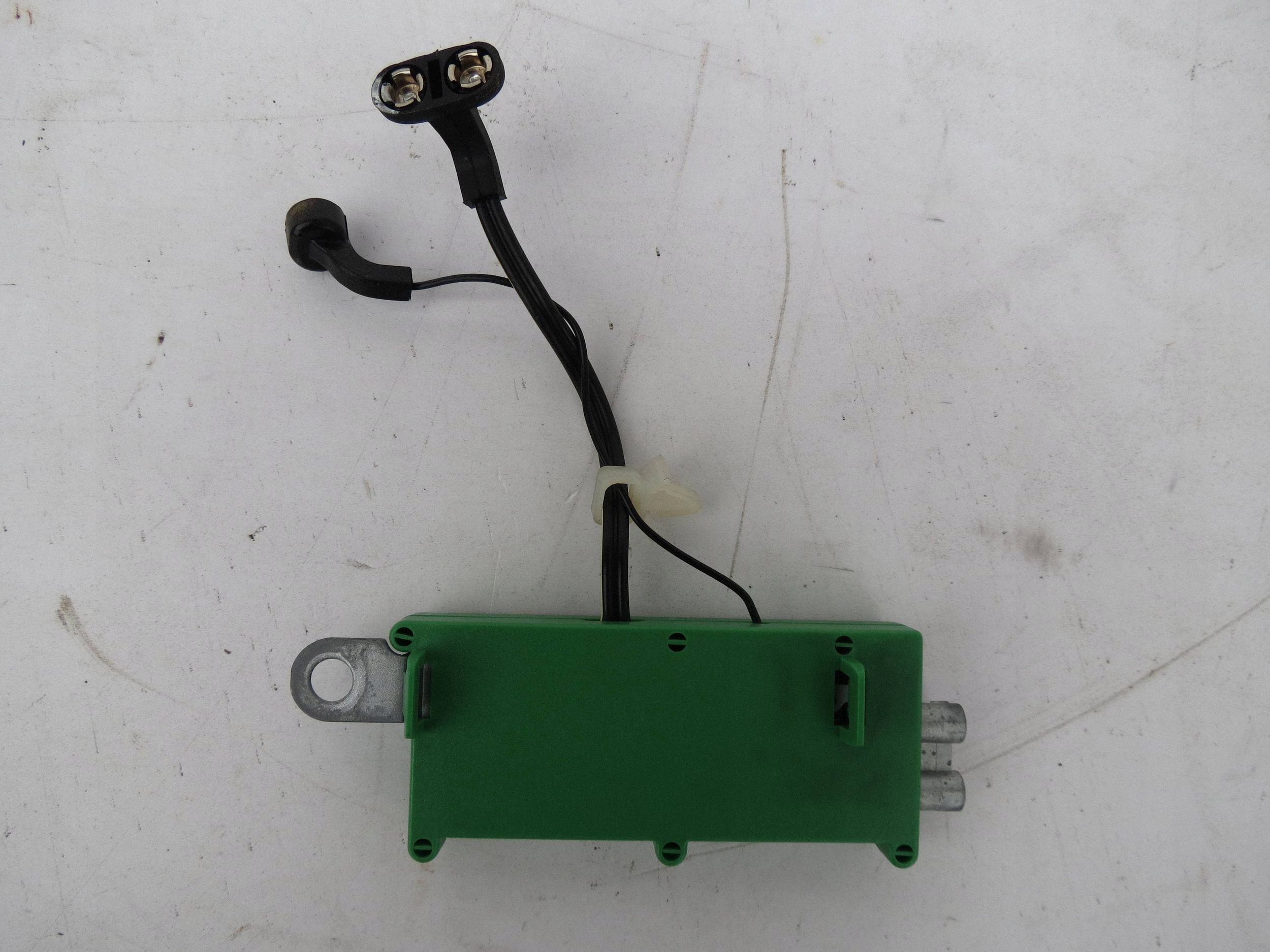 Amplificatore antenna VOLVO S40 II V50 e 30737917