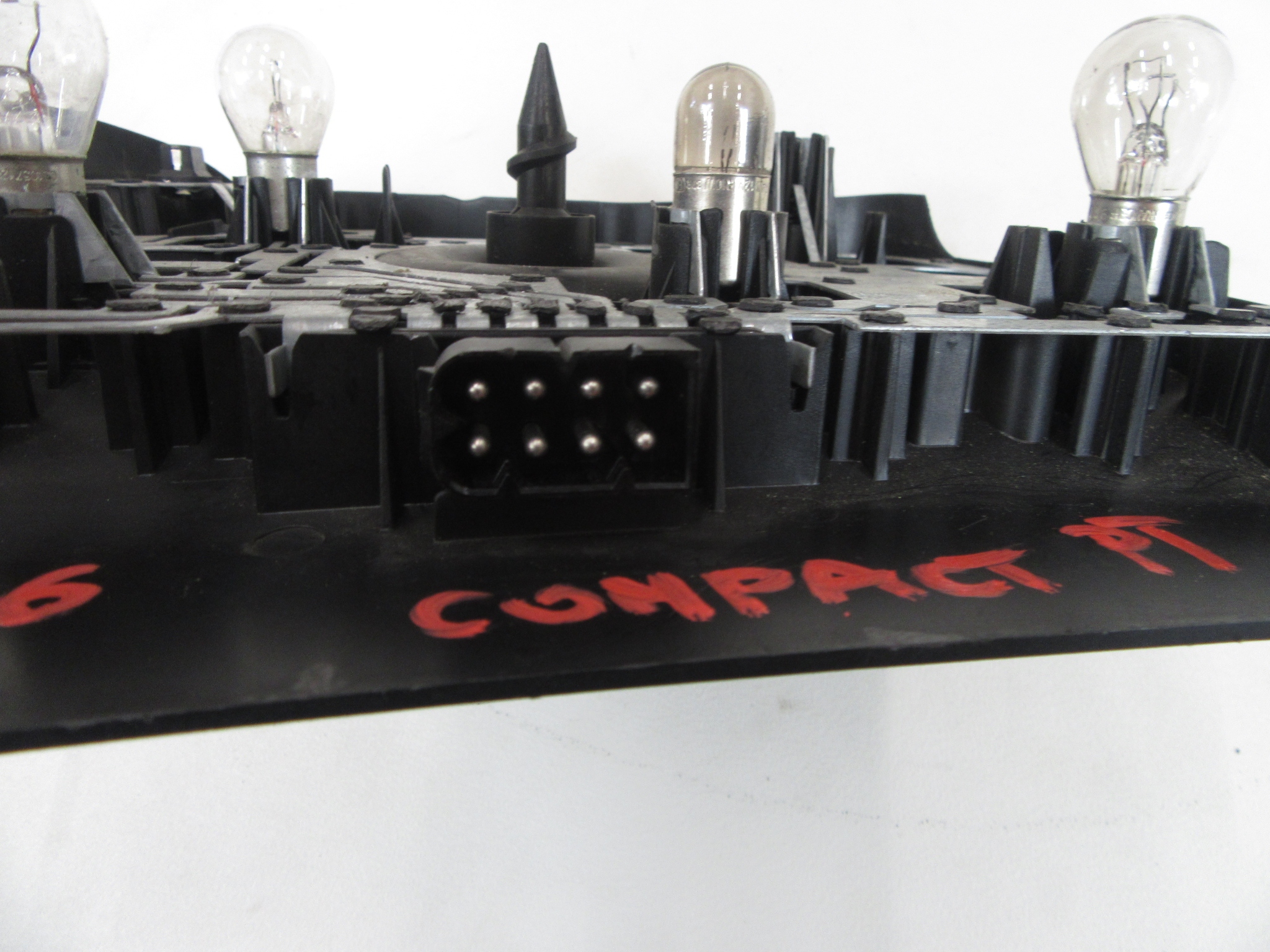 Wklad zarowek lights right rear part BMW e36 COMPACT