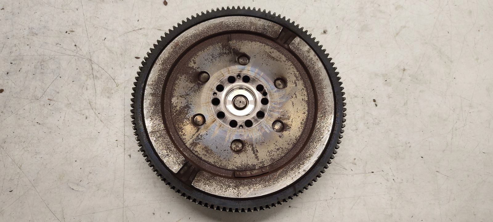 wheel flywheel Audi A4 B7 2,7 TDI