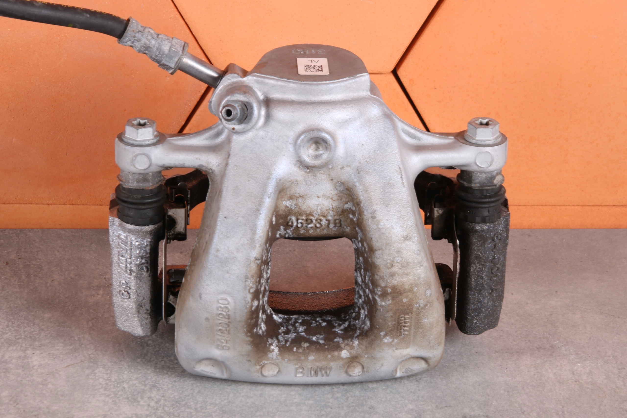 BMW i3 I01 caliper brake left front 54/20/280 6860269 15236 km !!!