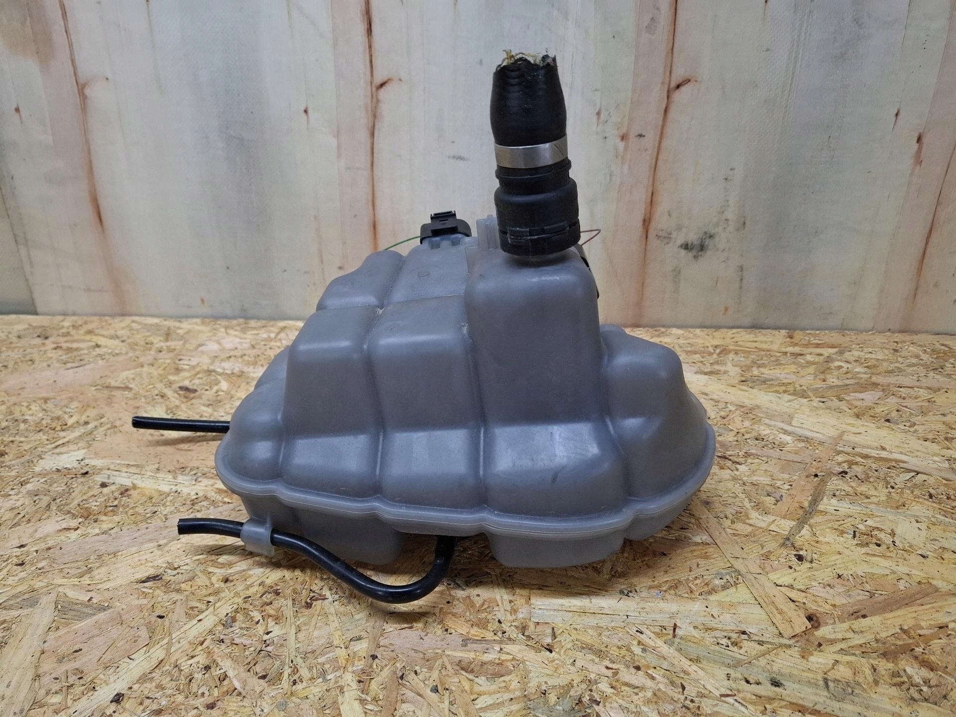 Scheibenwaschbehälter Audi A6 C7 2012 4G0121214G