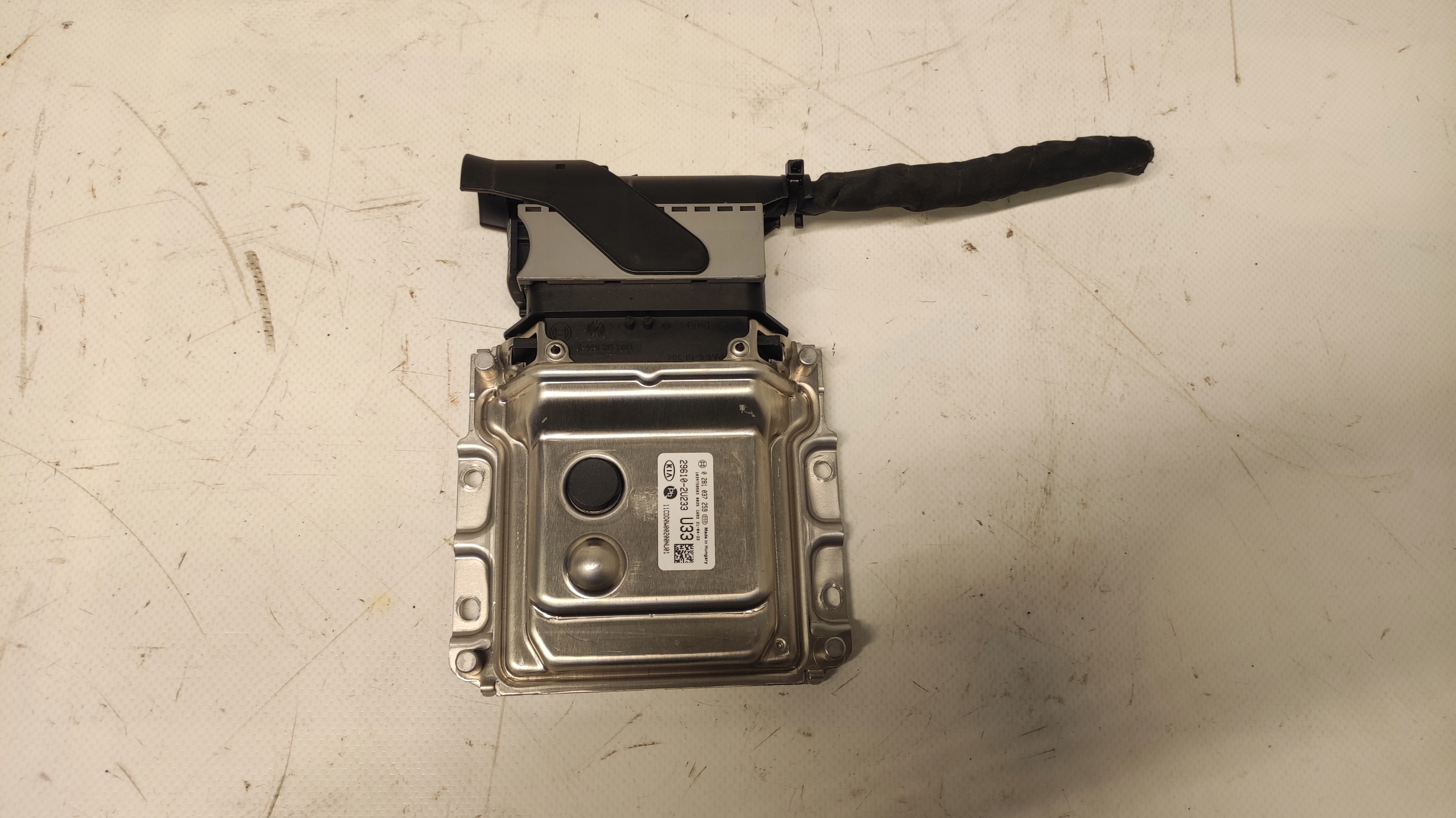 control unit ADBLUE KIA CEED III 1.6 CRDI D4FE 29610-2U233 17-24