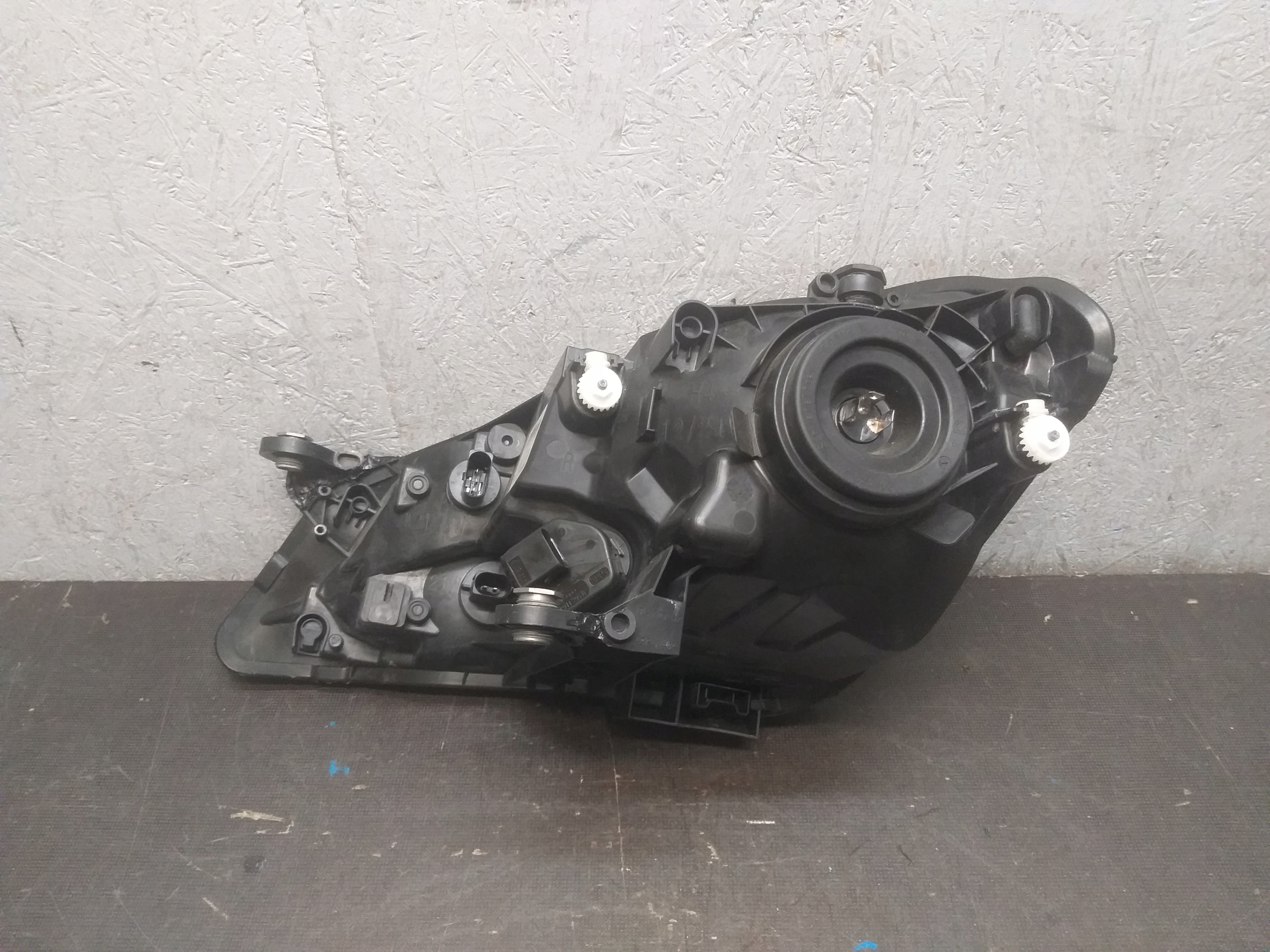 light front right SEAT MII 1SL941016F