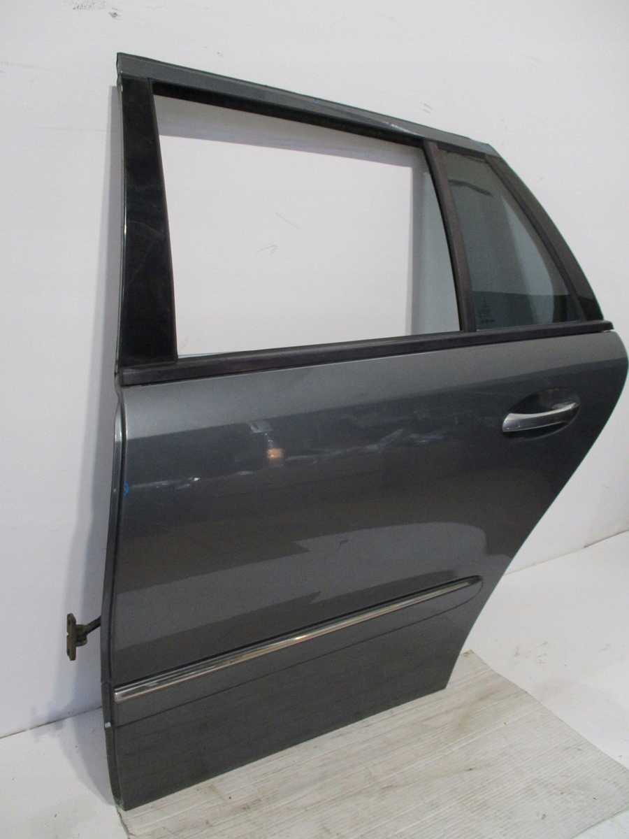 door Mercedes E KLASA 211 KOMBI left rear.