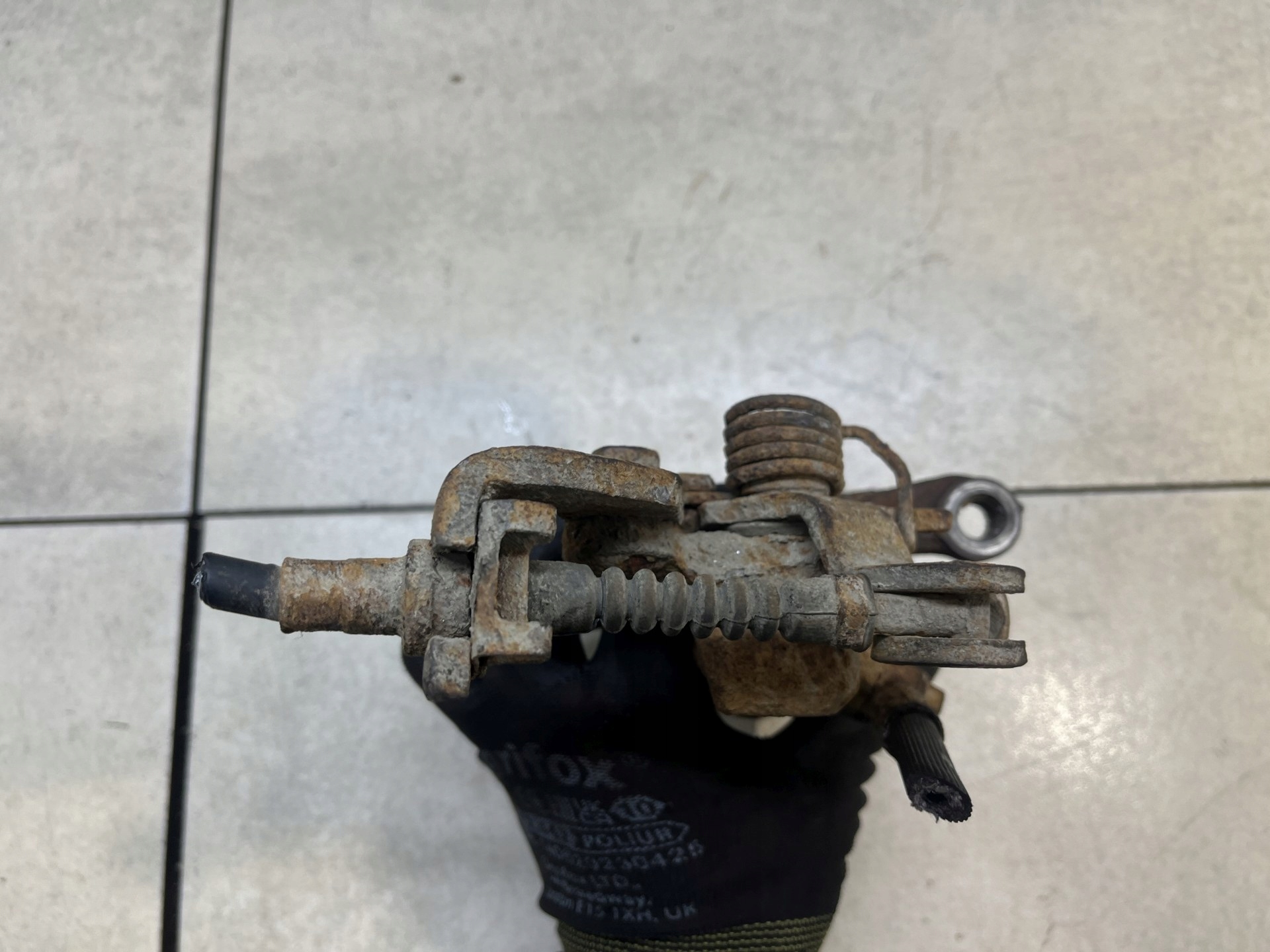 caliper brake right rear part MAZDA 6